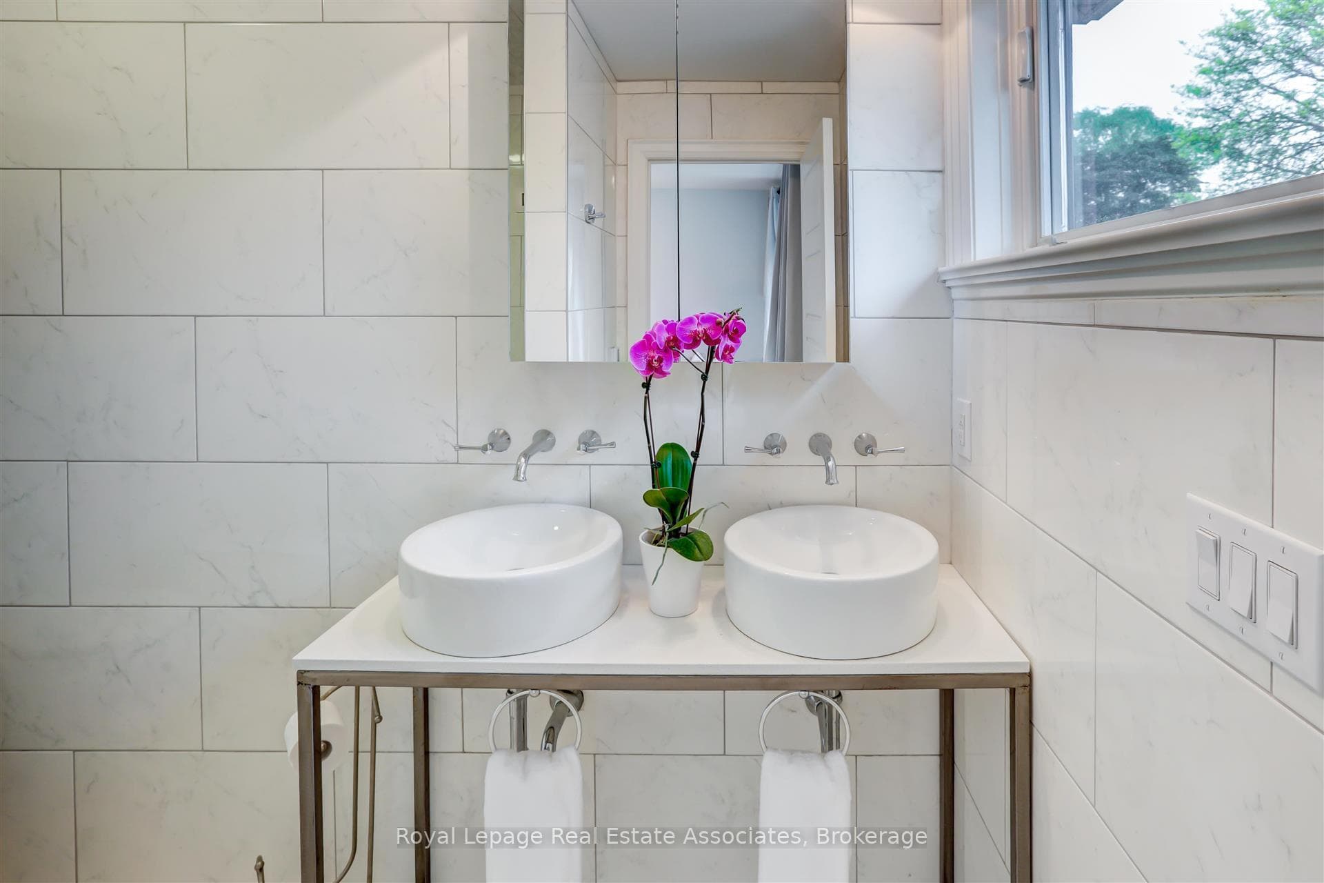 1399 Elaine Trail photo 17