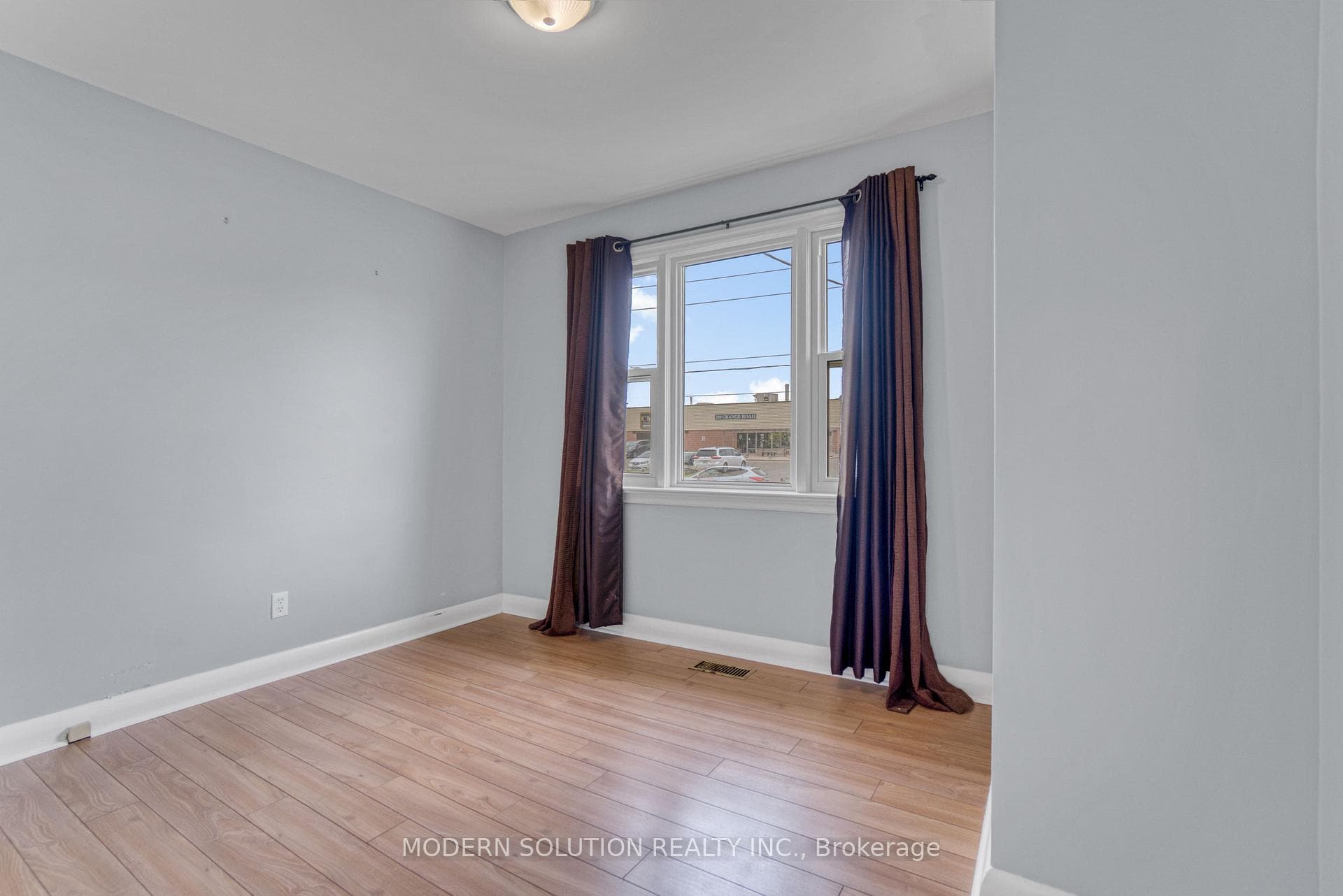 262 Grange Road photo 26