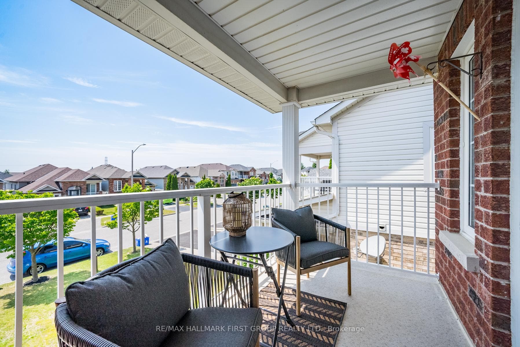 681 Blythwood Square photo 35