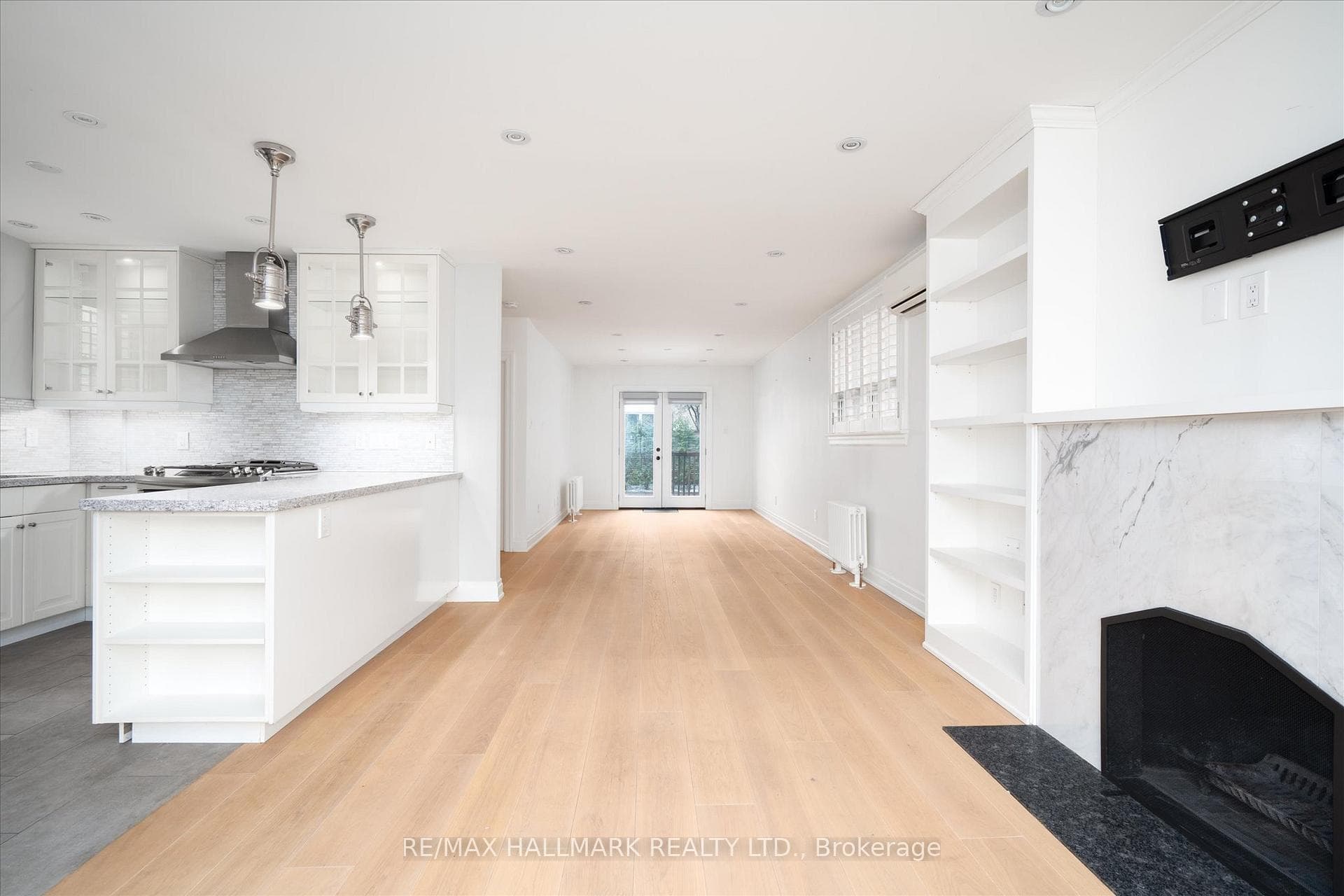 49 Elvina Gardens photo 9