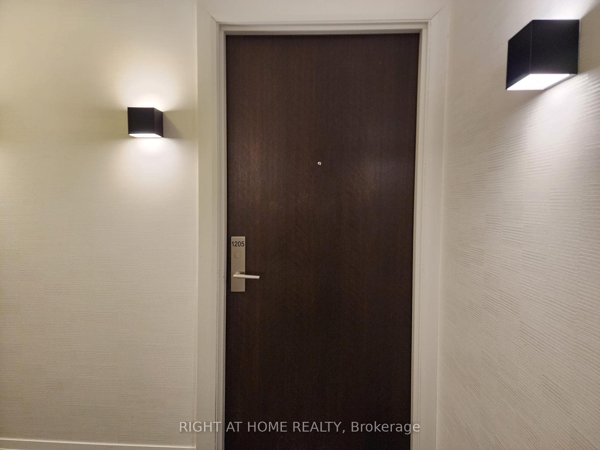 39 Annie Craig Drive Unit 1205 photo 36