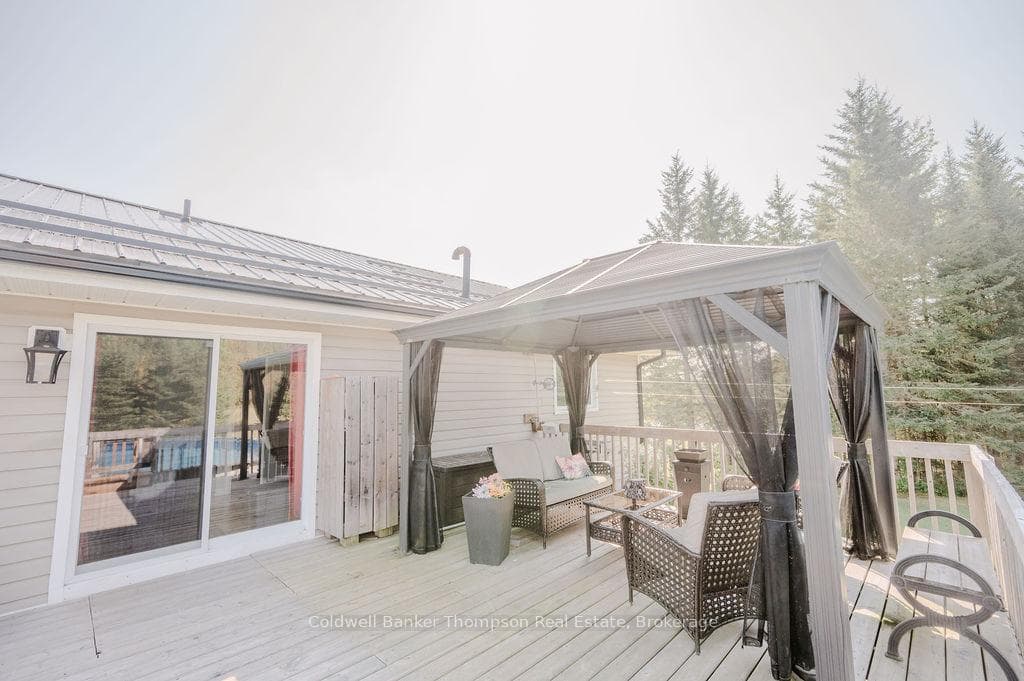 254 Beachey Drive photo 8