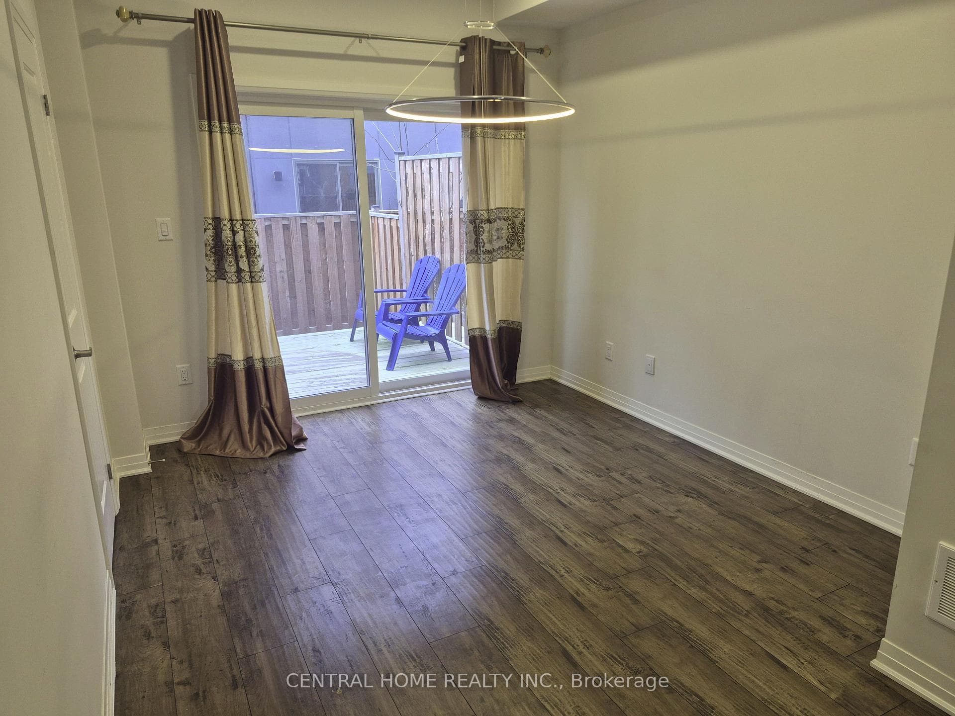 1635 Pleasure Valley Path photo 5