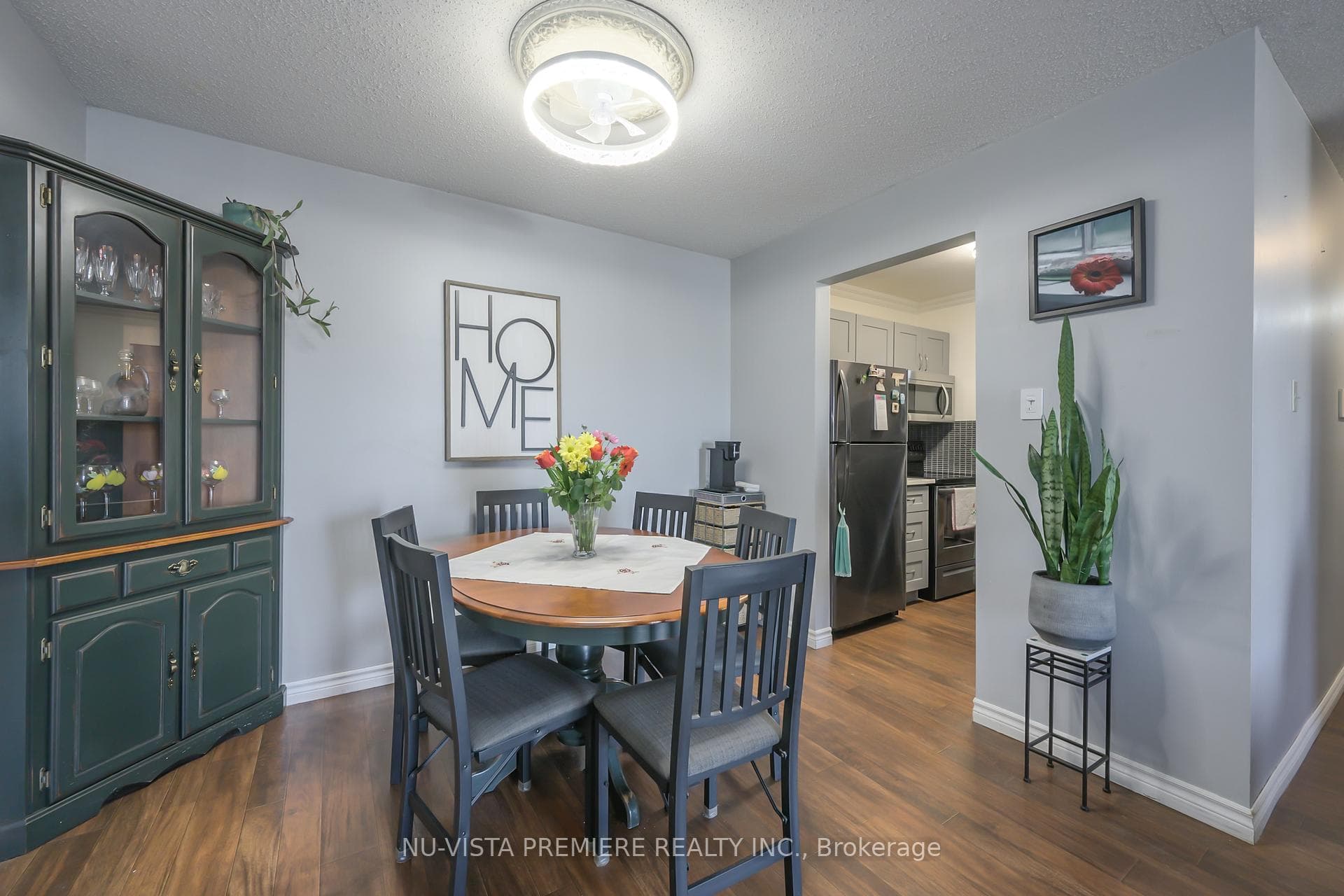 725 Deveron Crescent Unit 119 photo 16