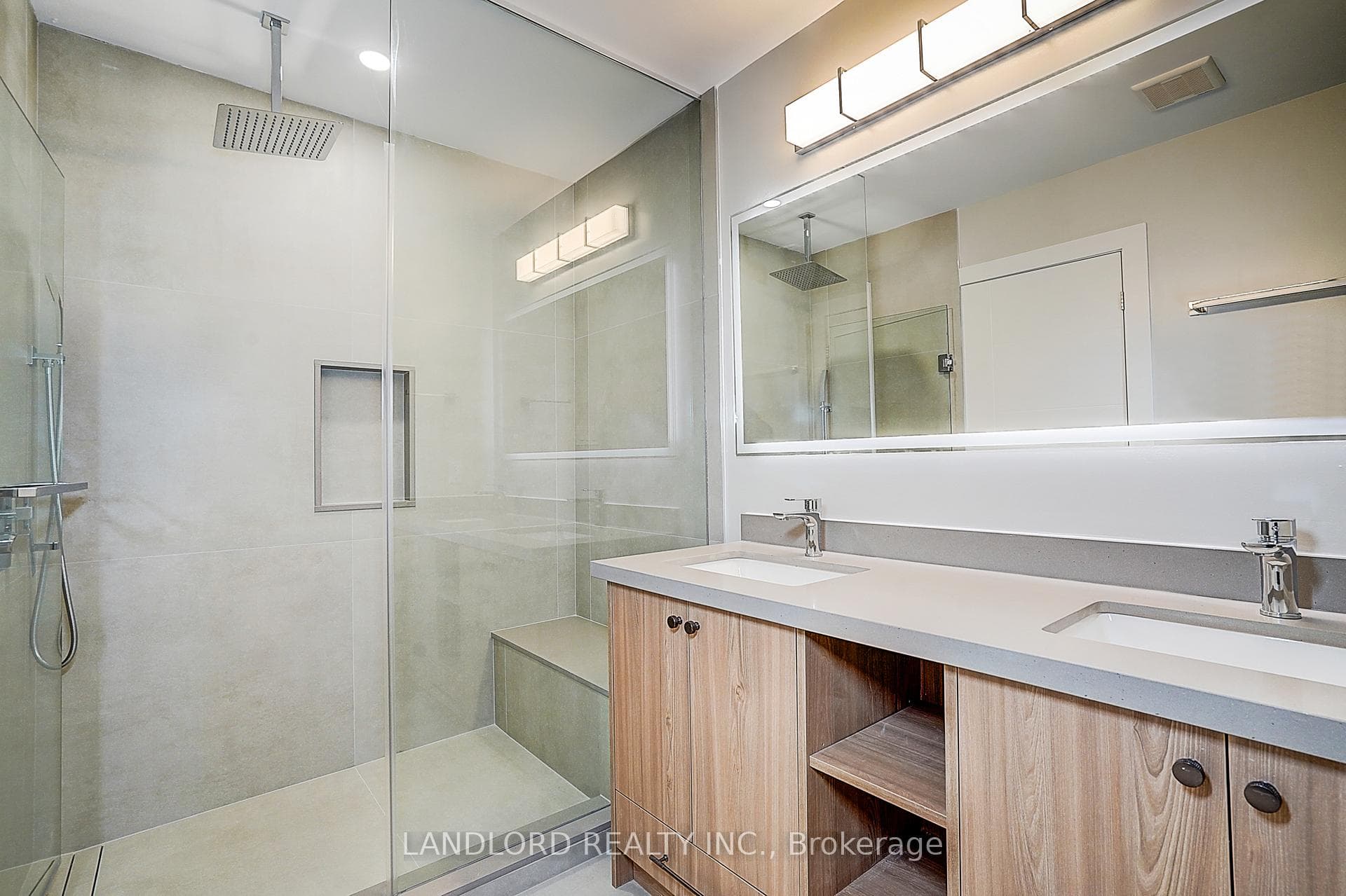1146 Broadview Avenue Unit 3 photo 36