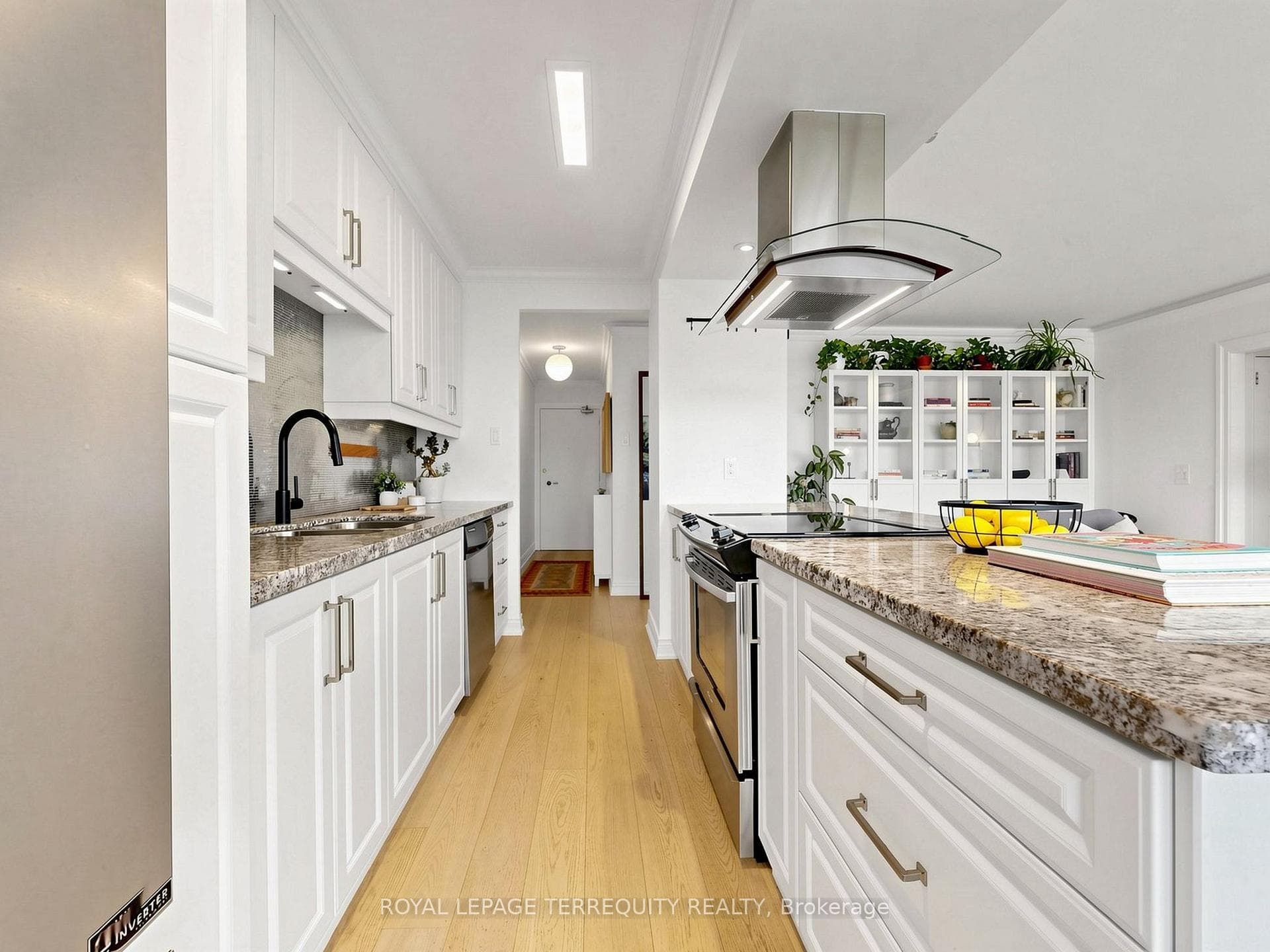 60 Montclair Avenue Unit 402 photo 15