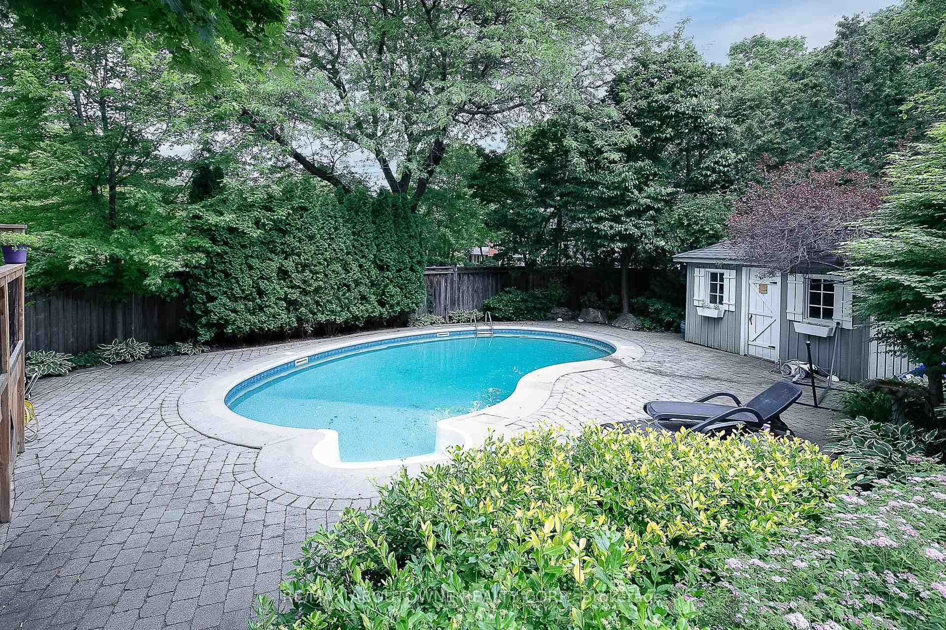 1290 Braeside Drive photo 41