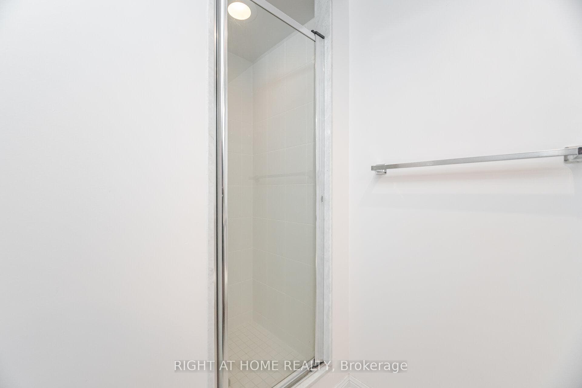 125 Western Battery Road Unit 1112 photo 25