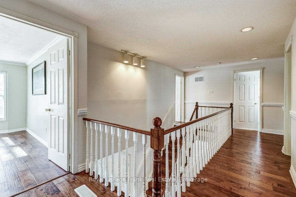 22 Hartsville Avenue photo 36