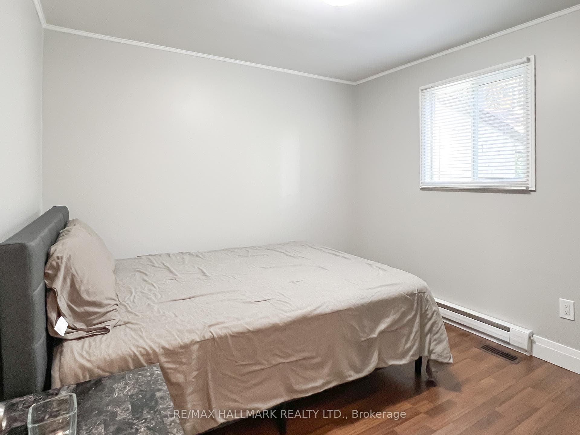 1127 Gilford Road photo 10