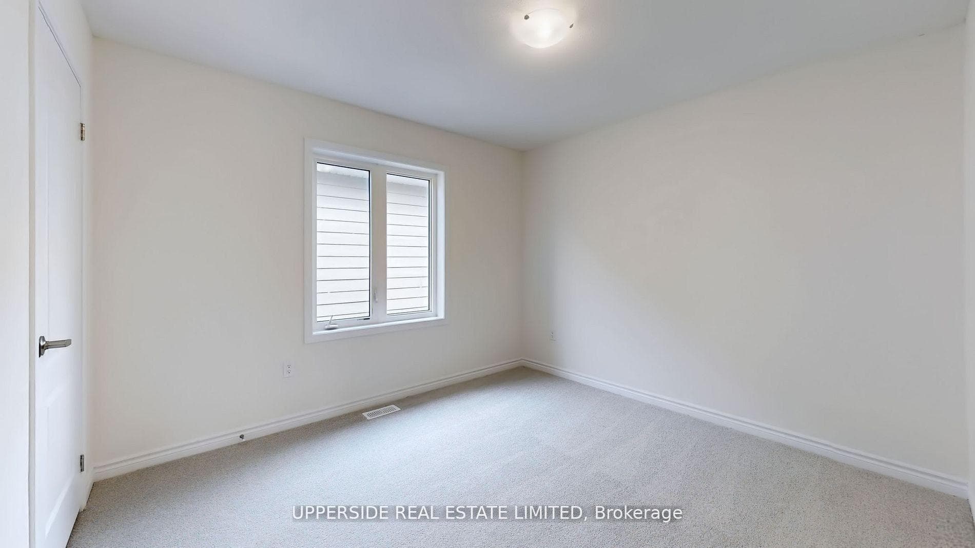 26 Shapira Avenue photo 24