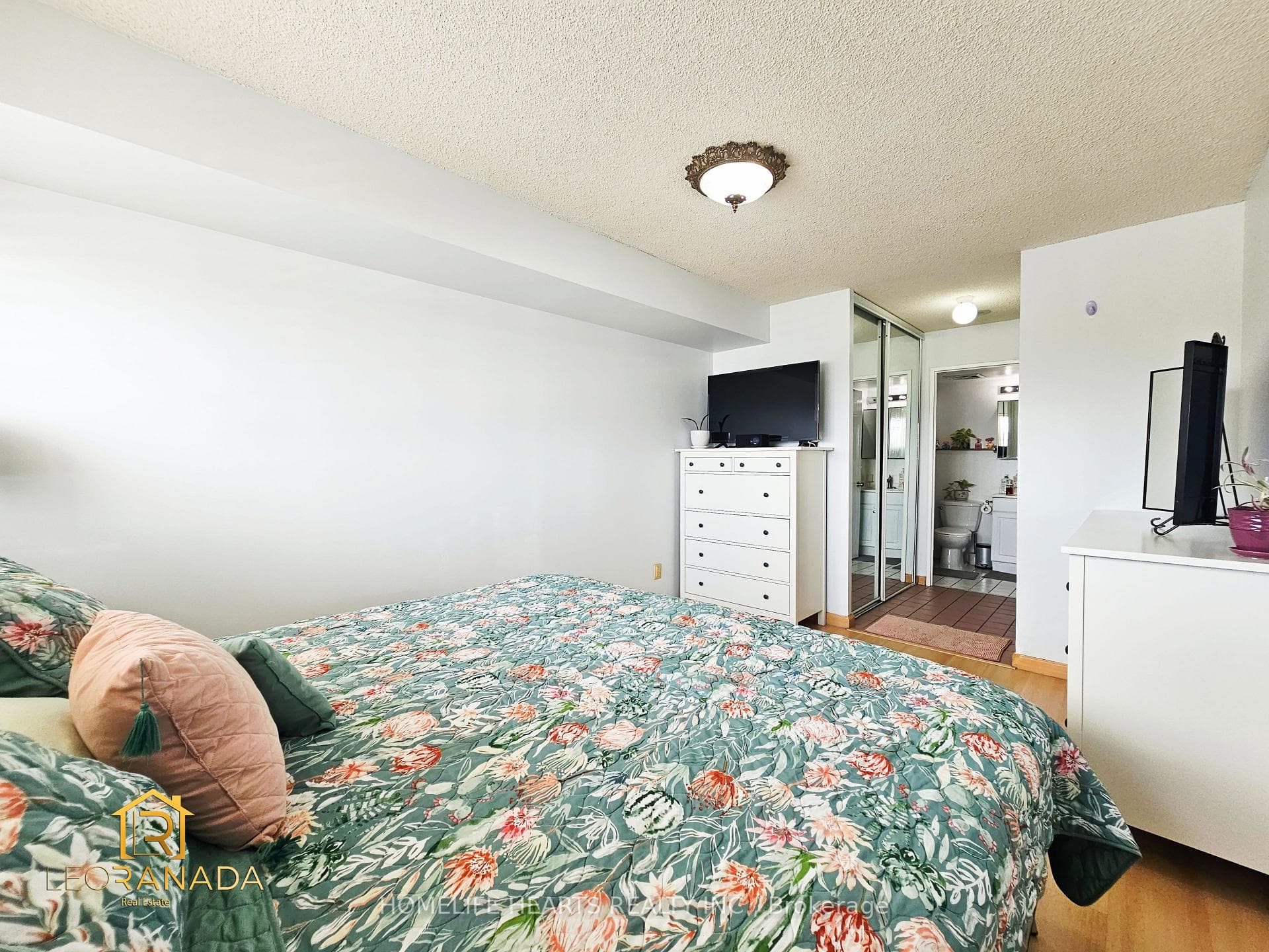 1470 Midland Avenue Unit 309 photo 18