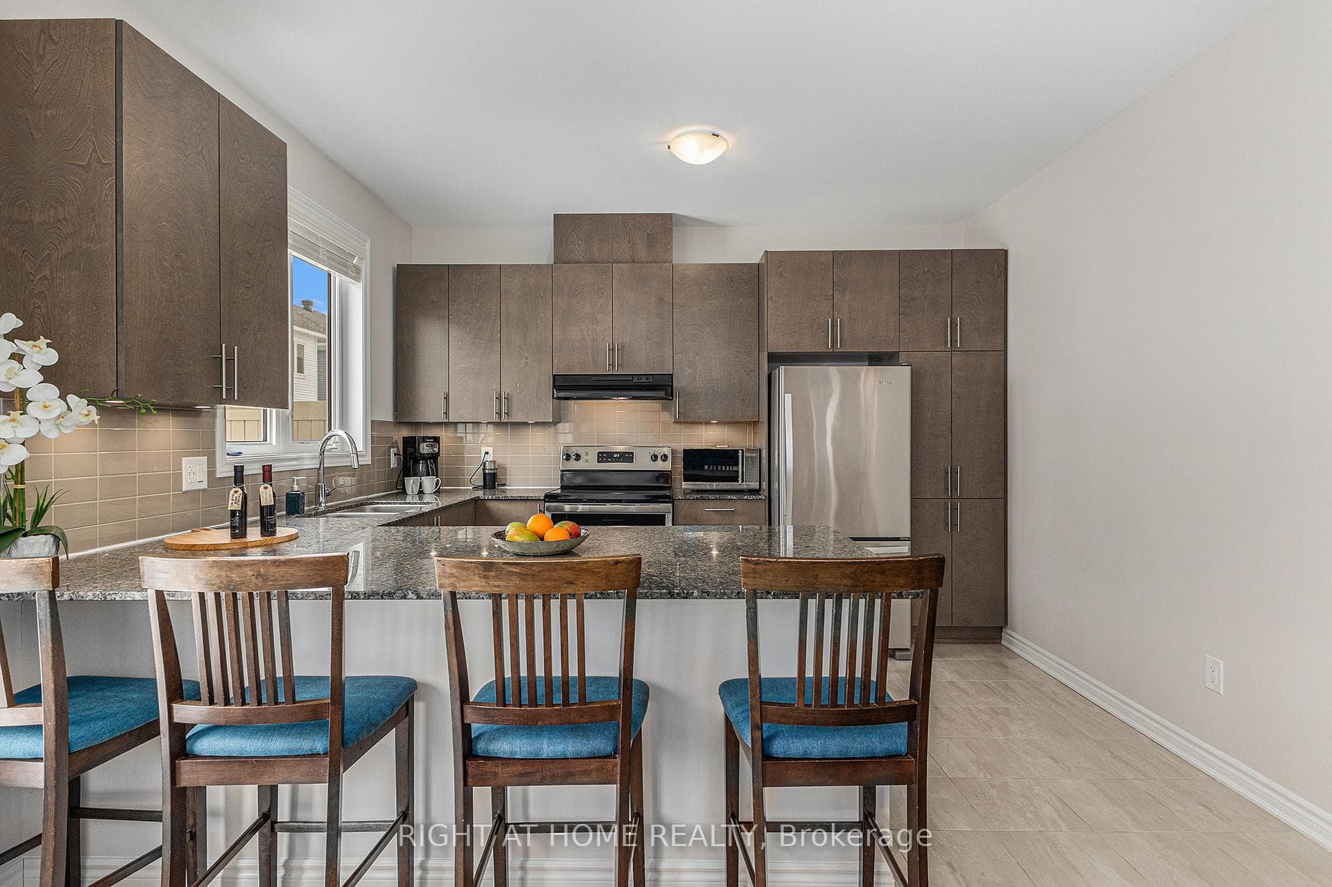 39 Focality Crescent photo 11