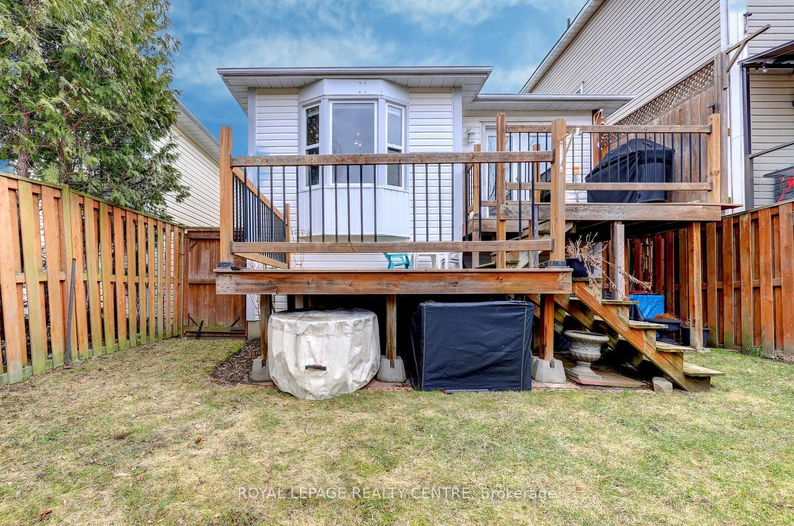 1296 Woodhill Court photo 45