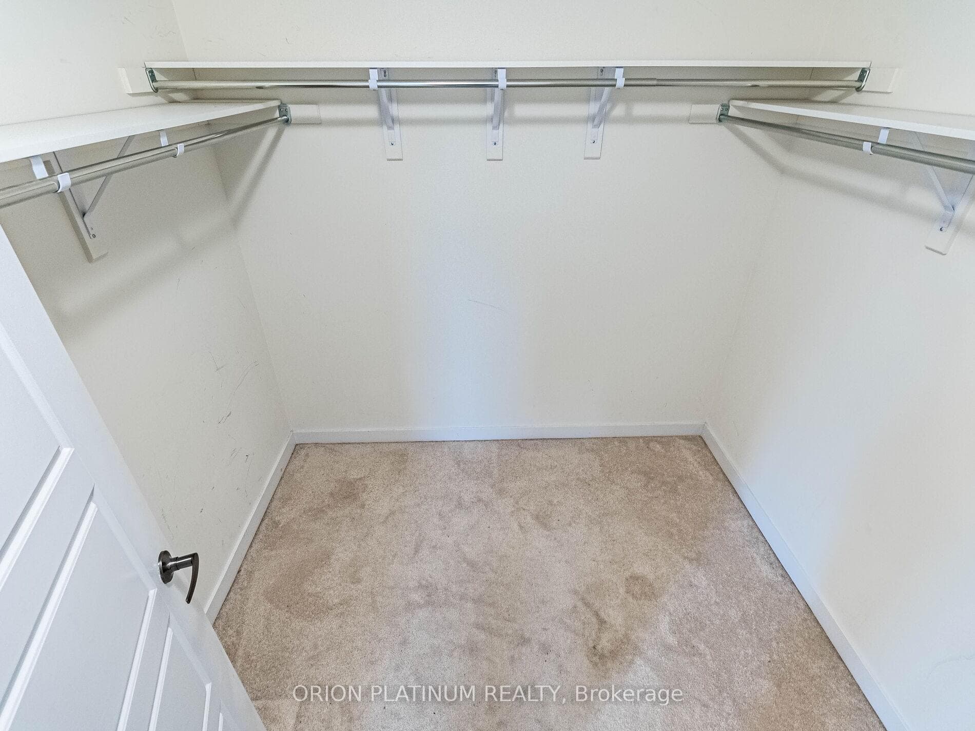 135 Pagebrook Crescent photo 35
