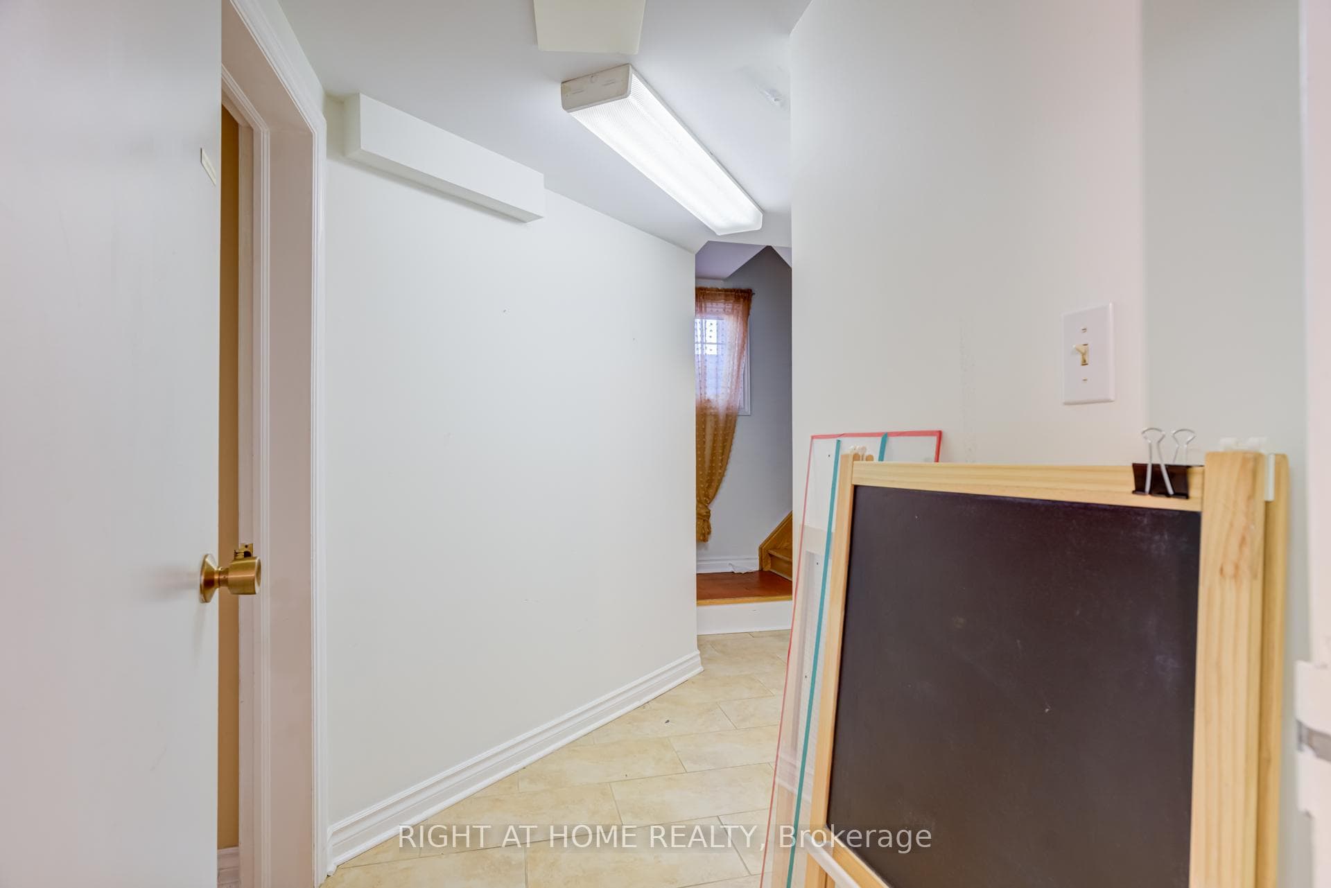 1 Rathburn Road Unit Lower Level photo 28