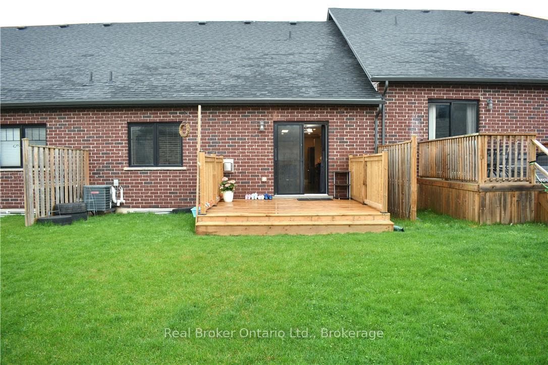 1 Chamberlain Avenue Unit 9 photo 23