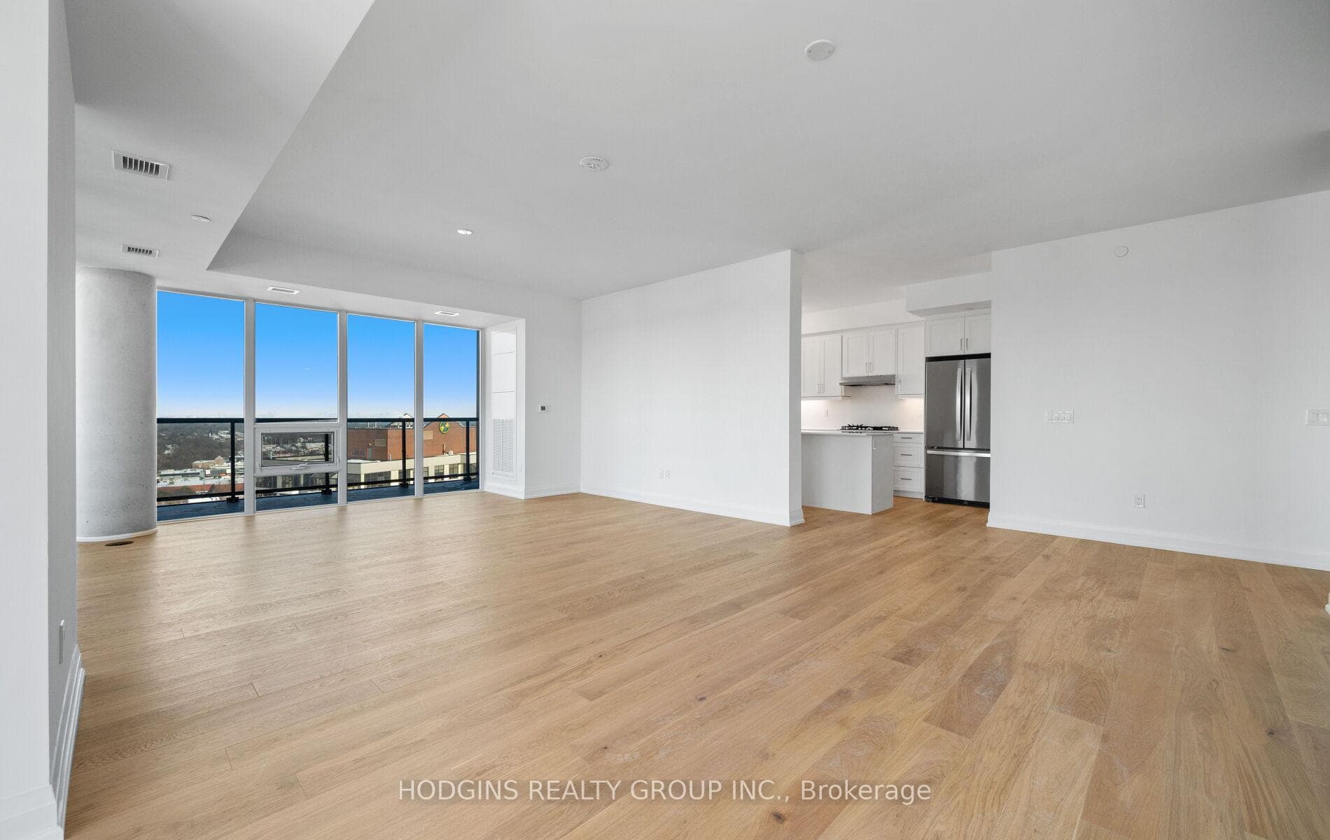 1035 Southdown Road Unit LPH 1801 photo 12