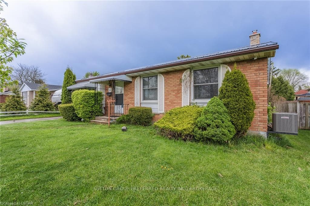 15 DAUGHERTY Drive photo 6