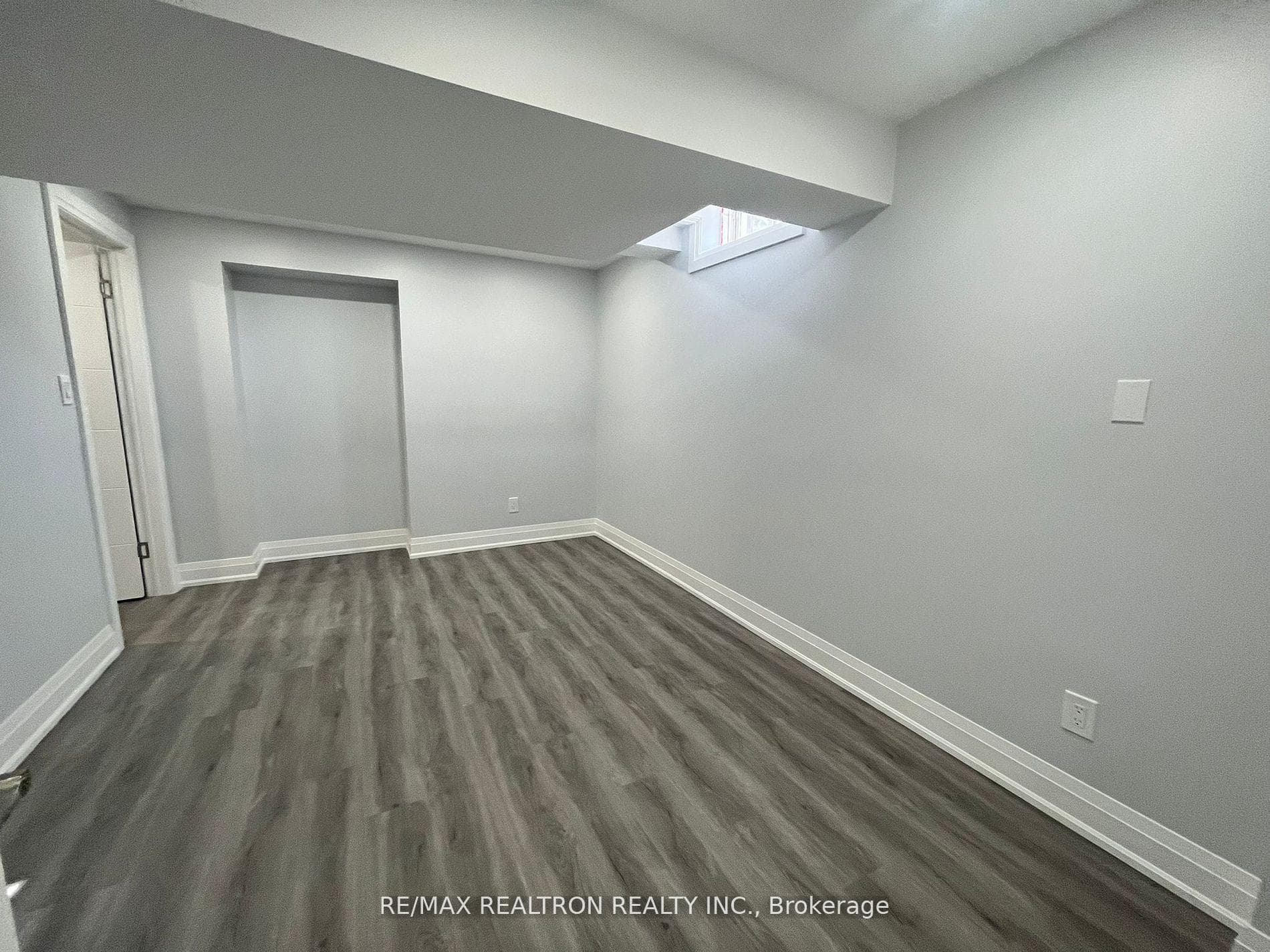 507 Autumn Hill Boulevard Unit Bsmt photo 6