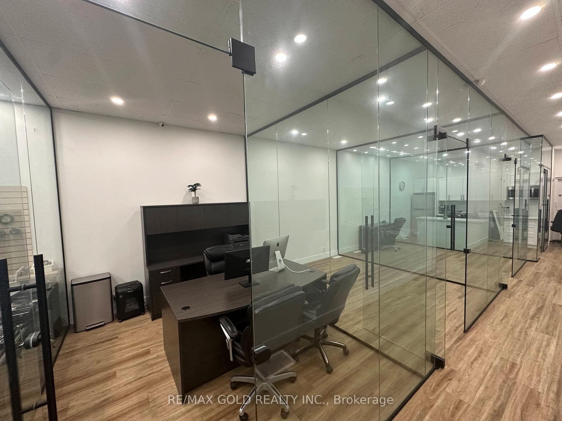 Full Office Area