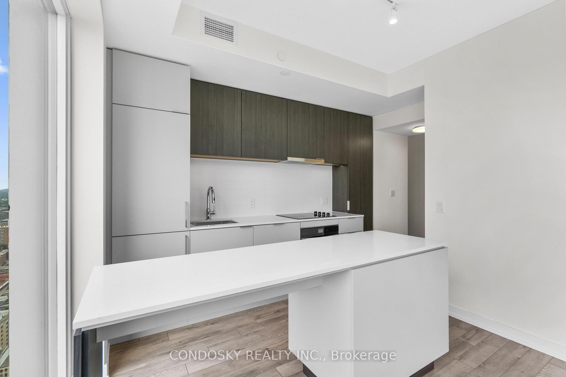 89 Church Street Unit 4203 photo 7