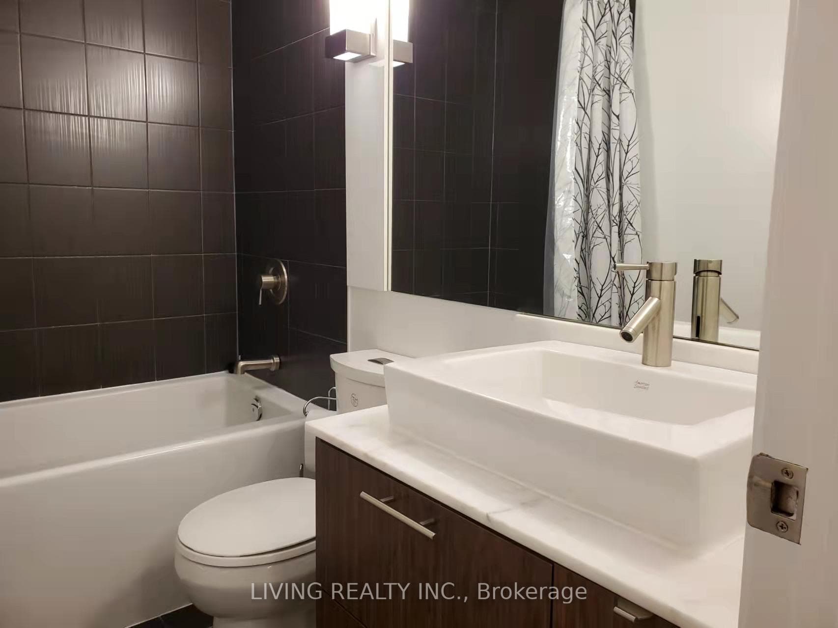 8 Mercer Street Unit 905 photo 15
