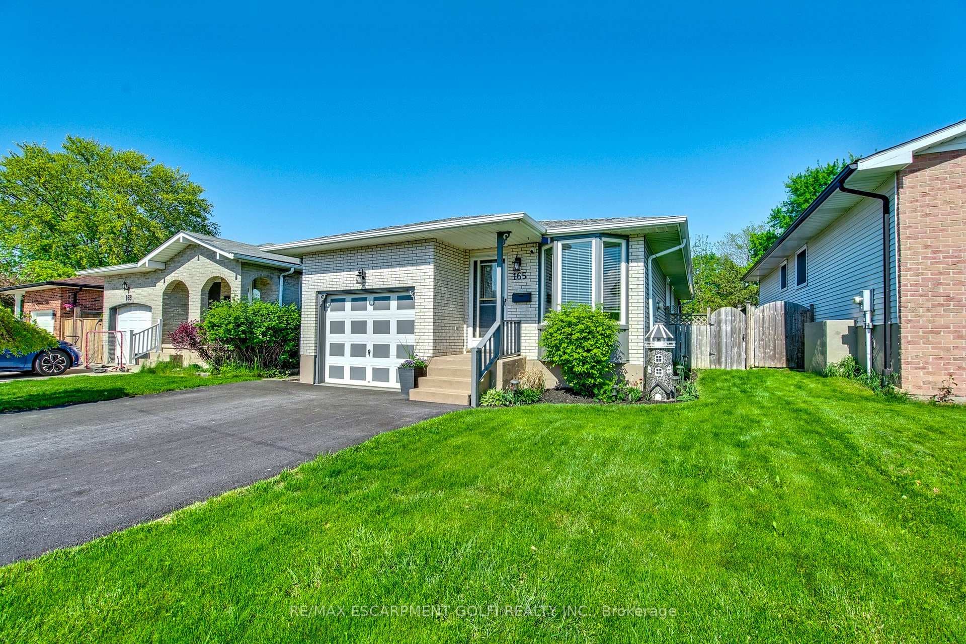 165 Woodrow Street photo 3