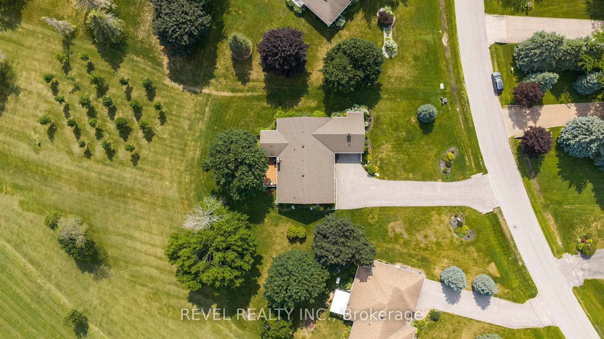 153 Bayshore Drive photo 43