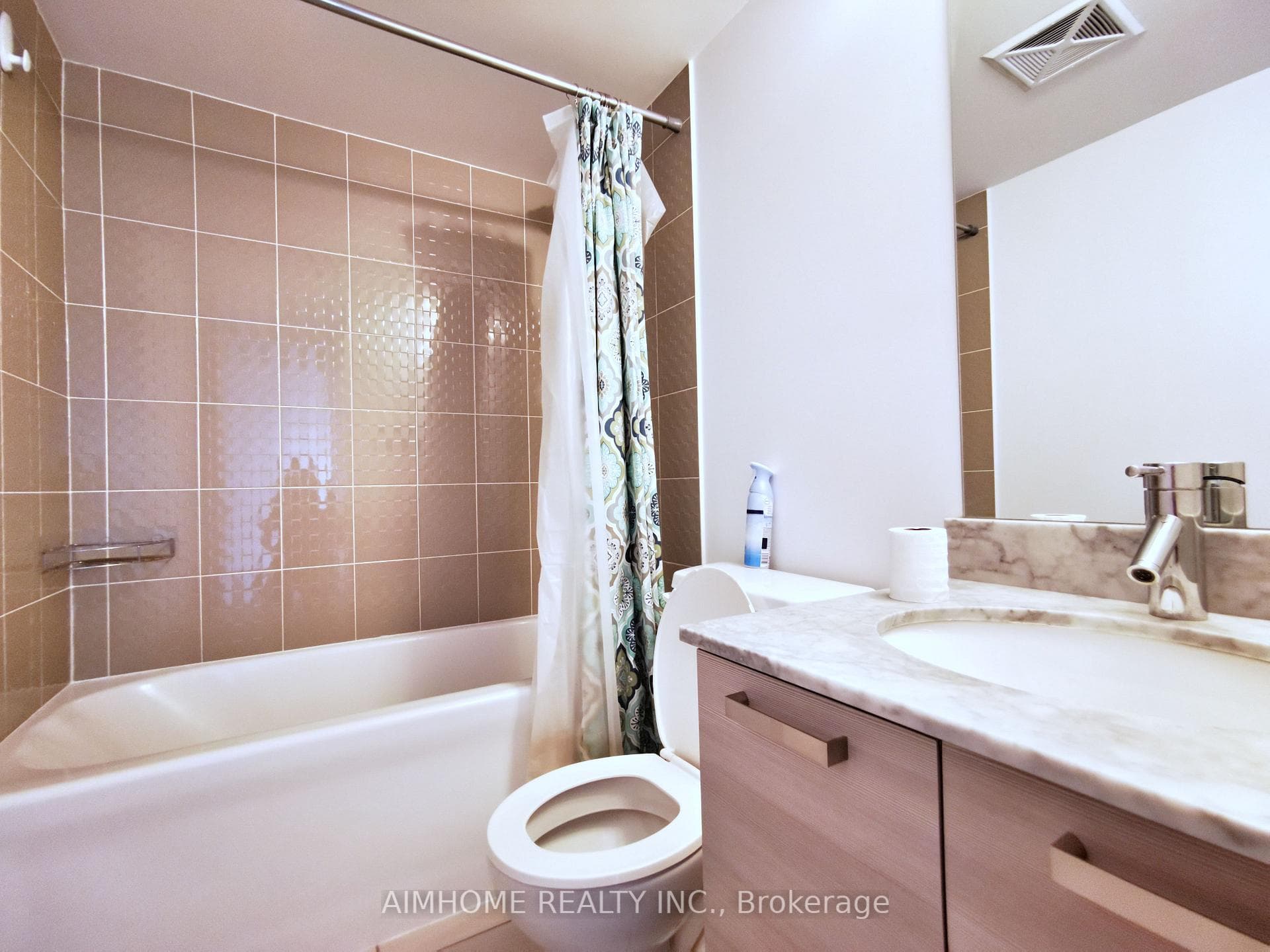 68 Abell Street Unit 1709 photo 10
