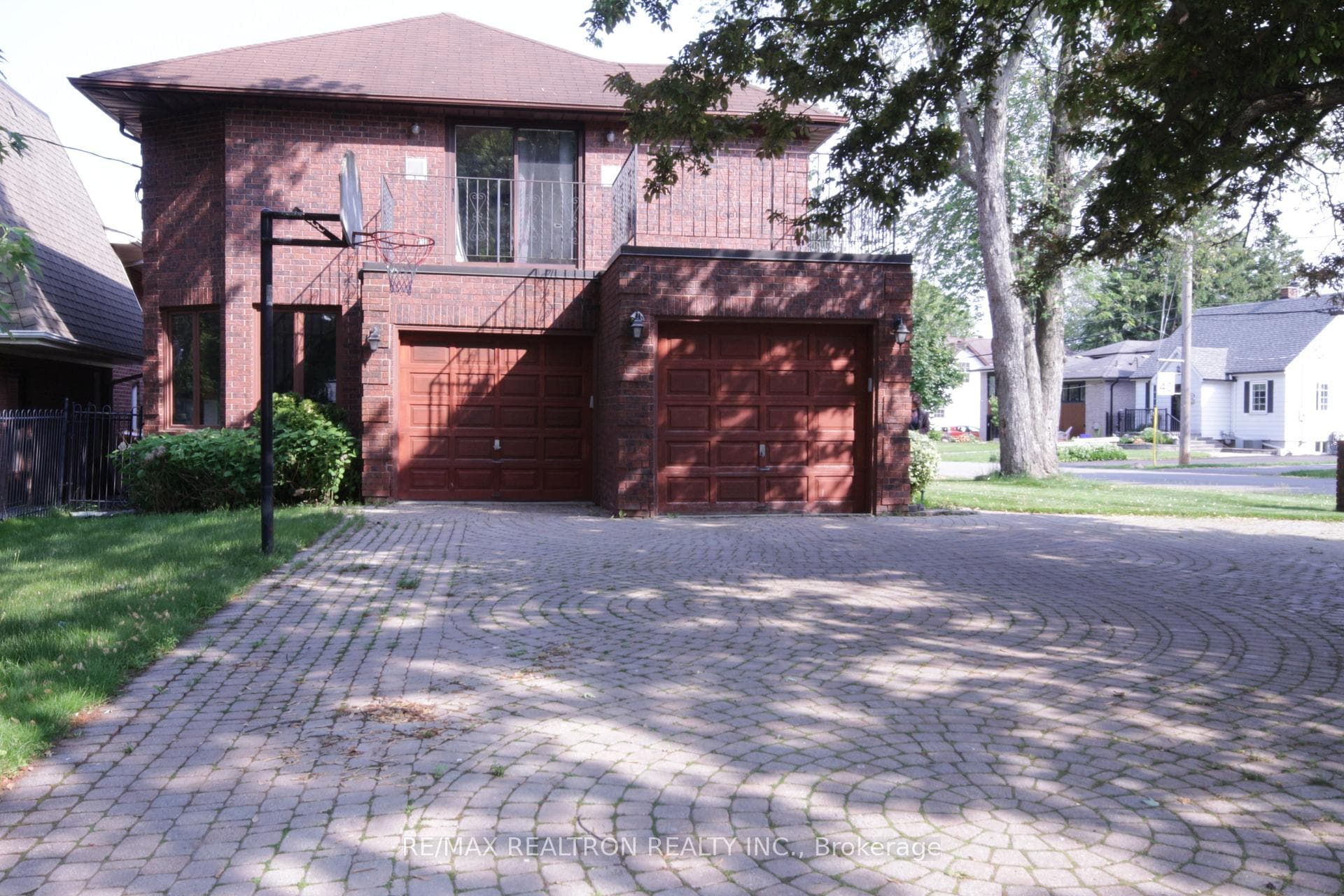 309 Rouge Hills Drive photo 3