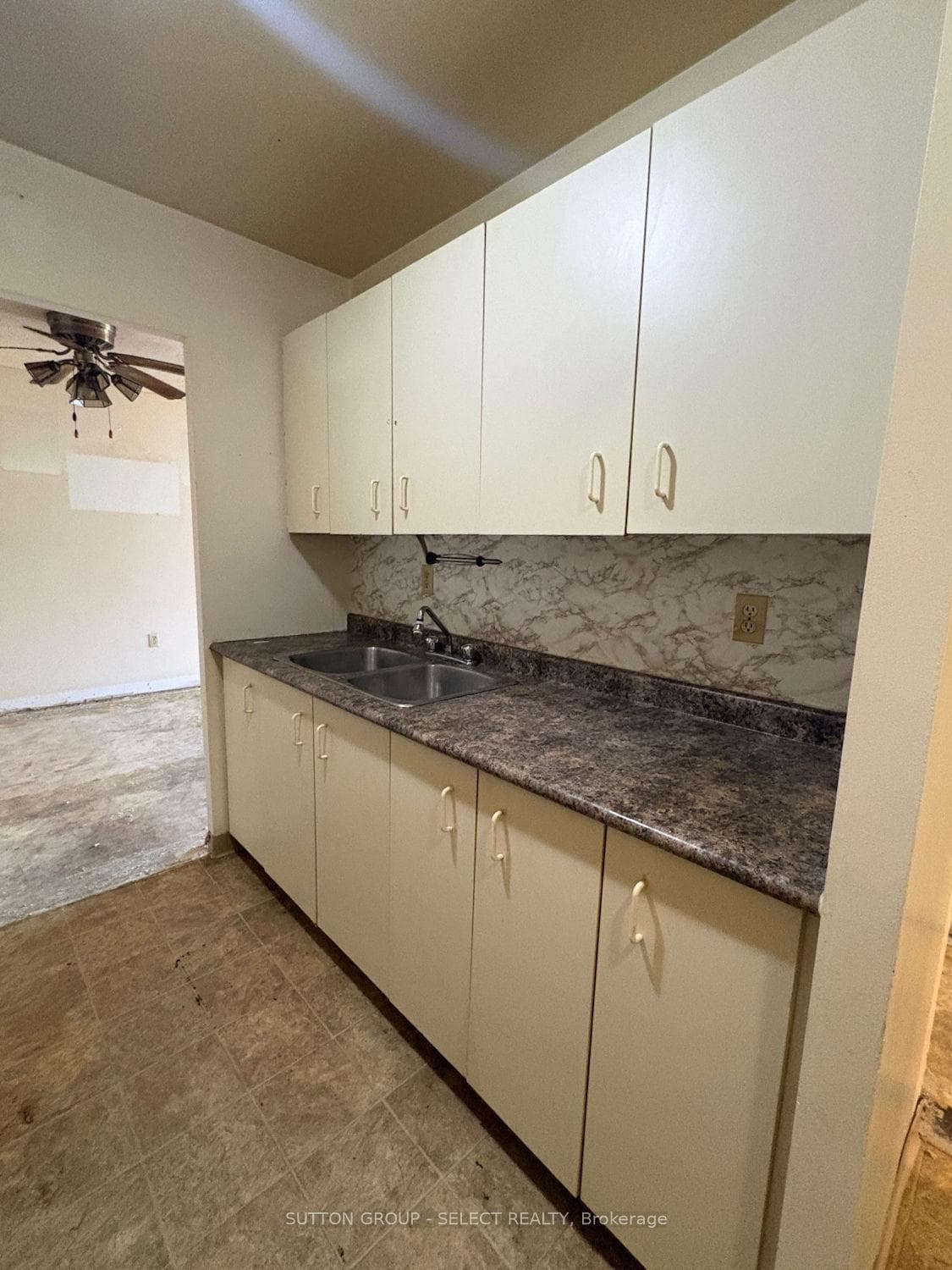 130 Park Avenue Unit 208 photo 8