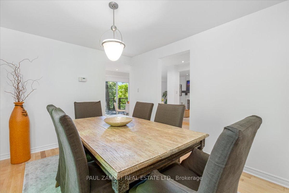 70 Braeburn Drive photo 6
