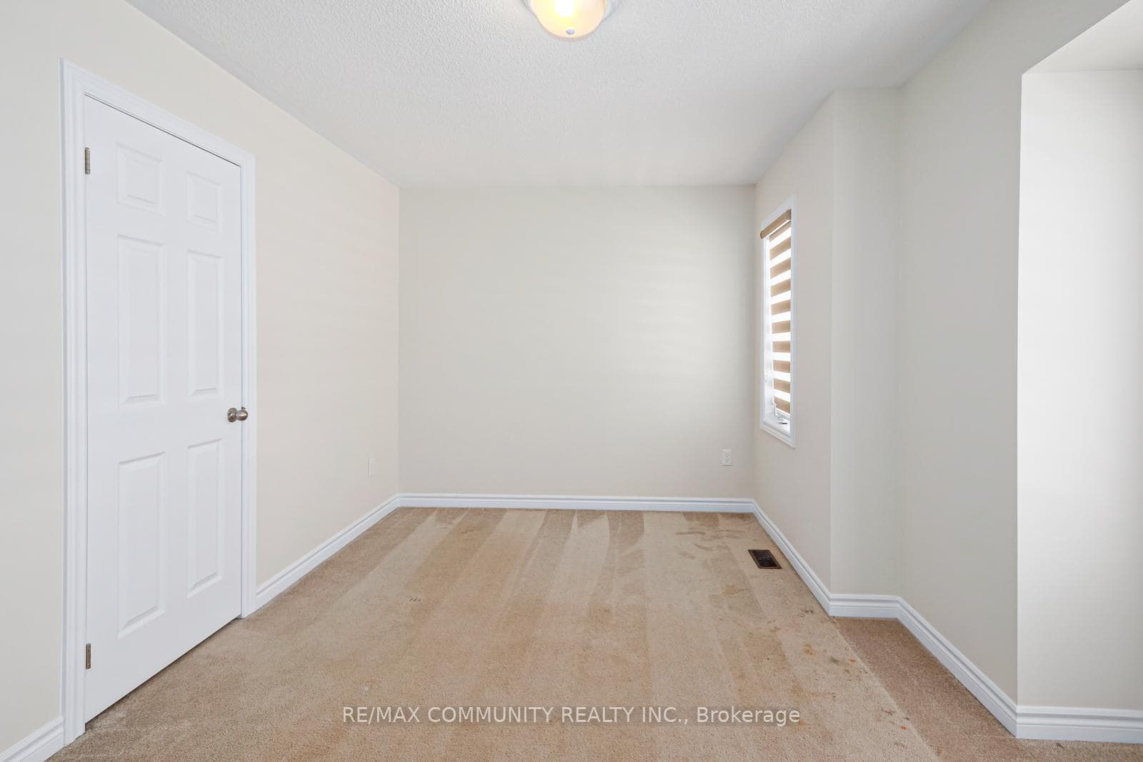 43 Portland Street photo 22