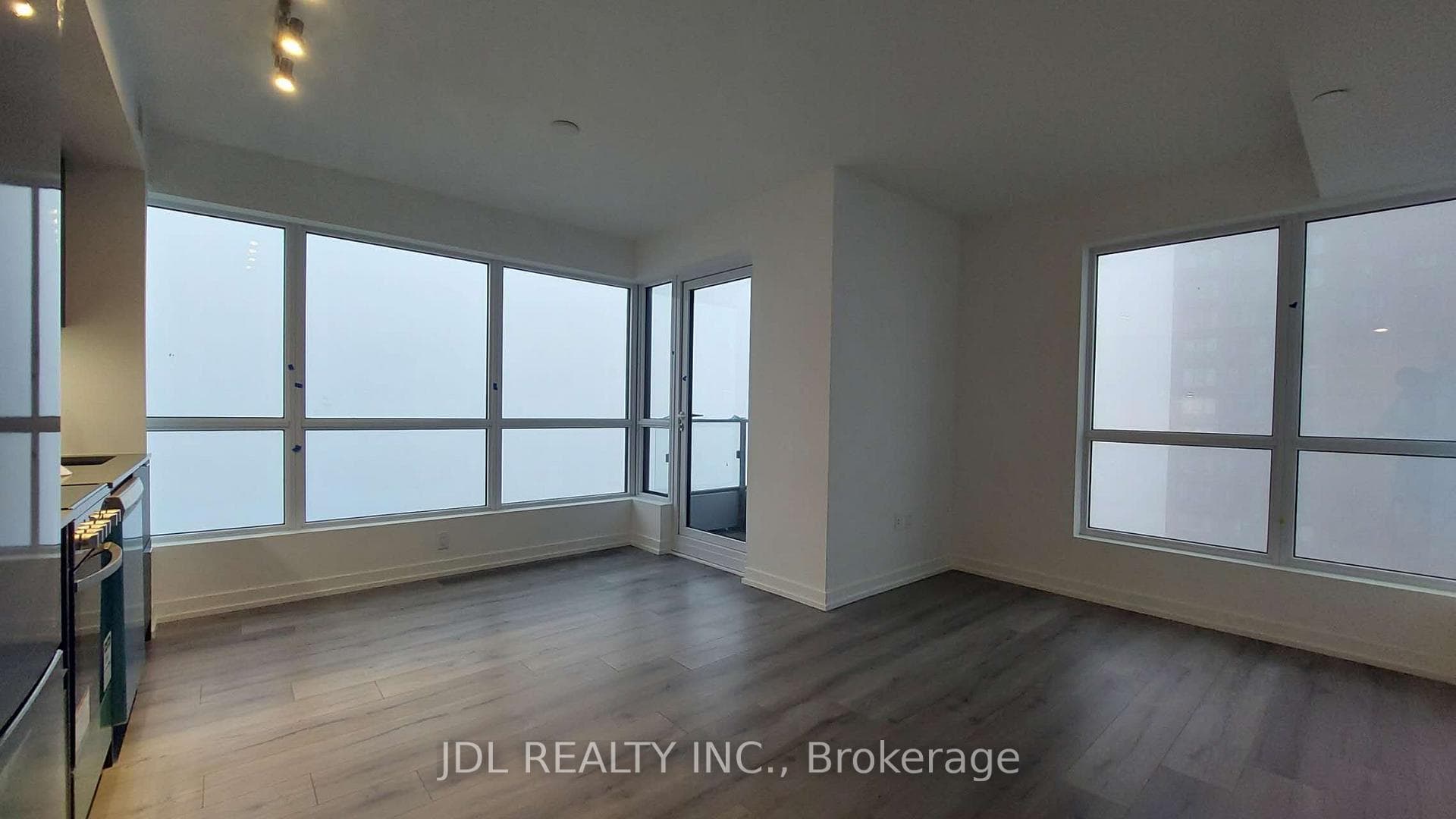 395 Bloor Street Unit 3110 photo 7