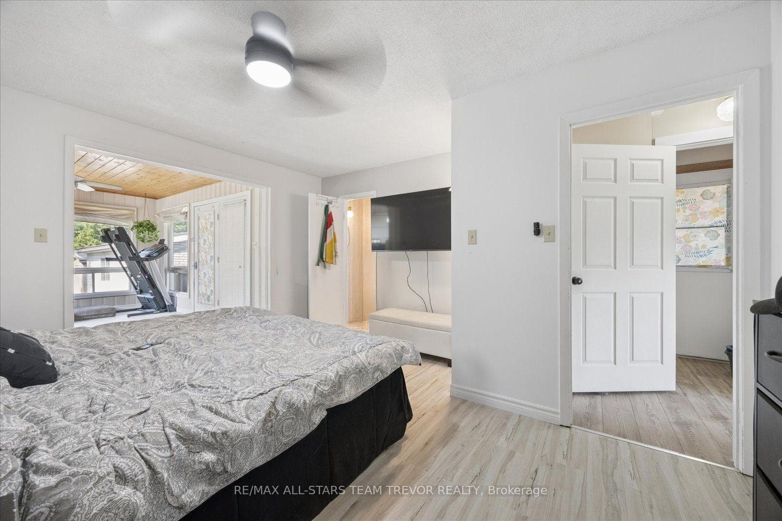 280 Bay Street photo 11
