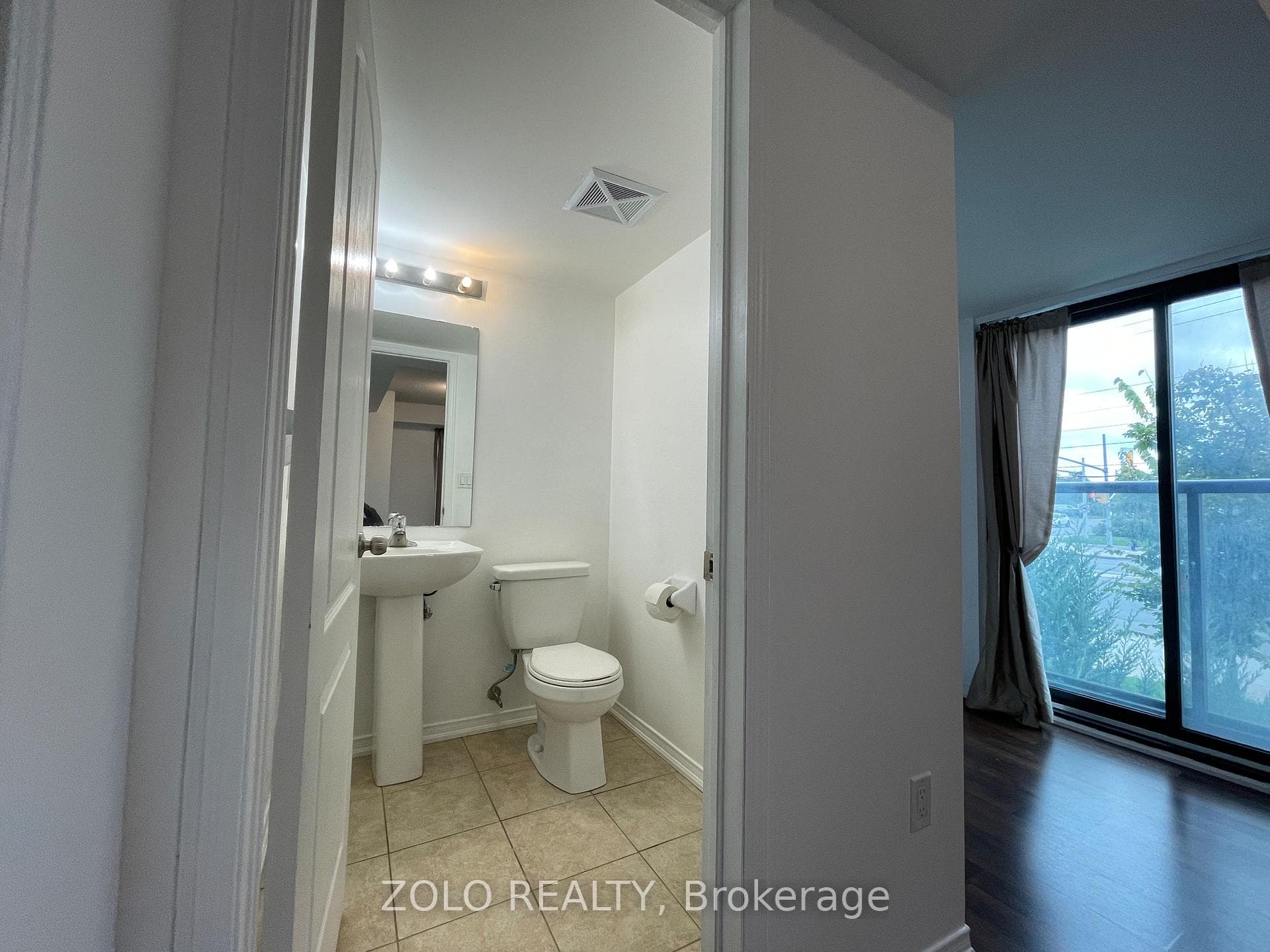 130 Widdicombe Hill Boulevard Unit 418 photo 22