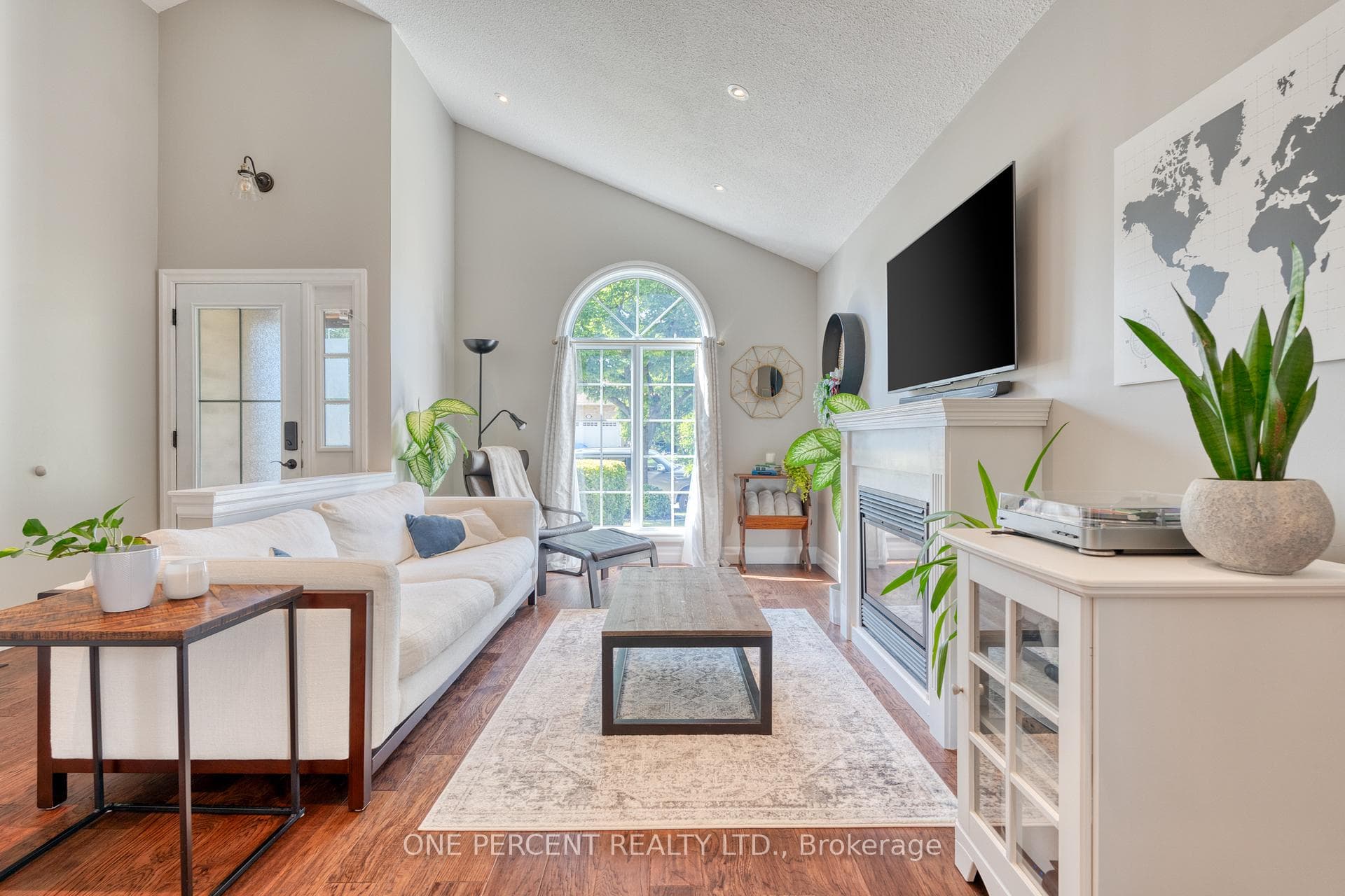34 Novoco Drive photo 8