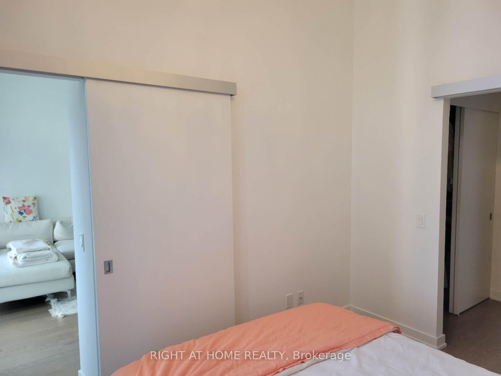 20 Lombard Street Unit LPH05 photo 26