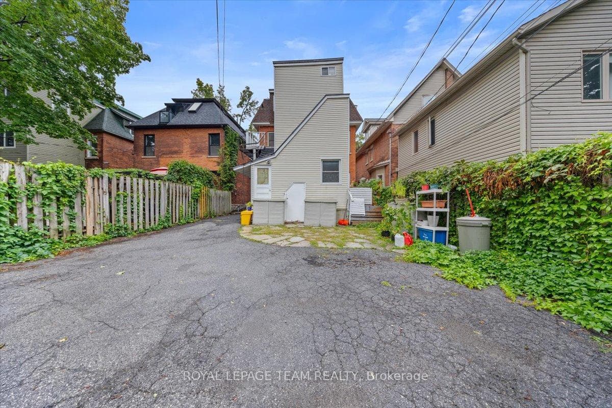 152 Glebe Avenue photo 15
