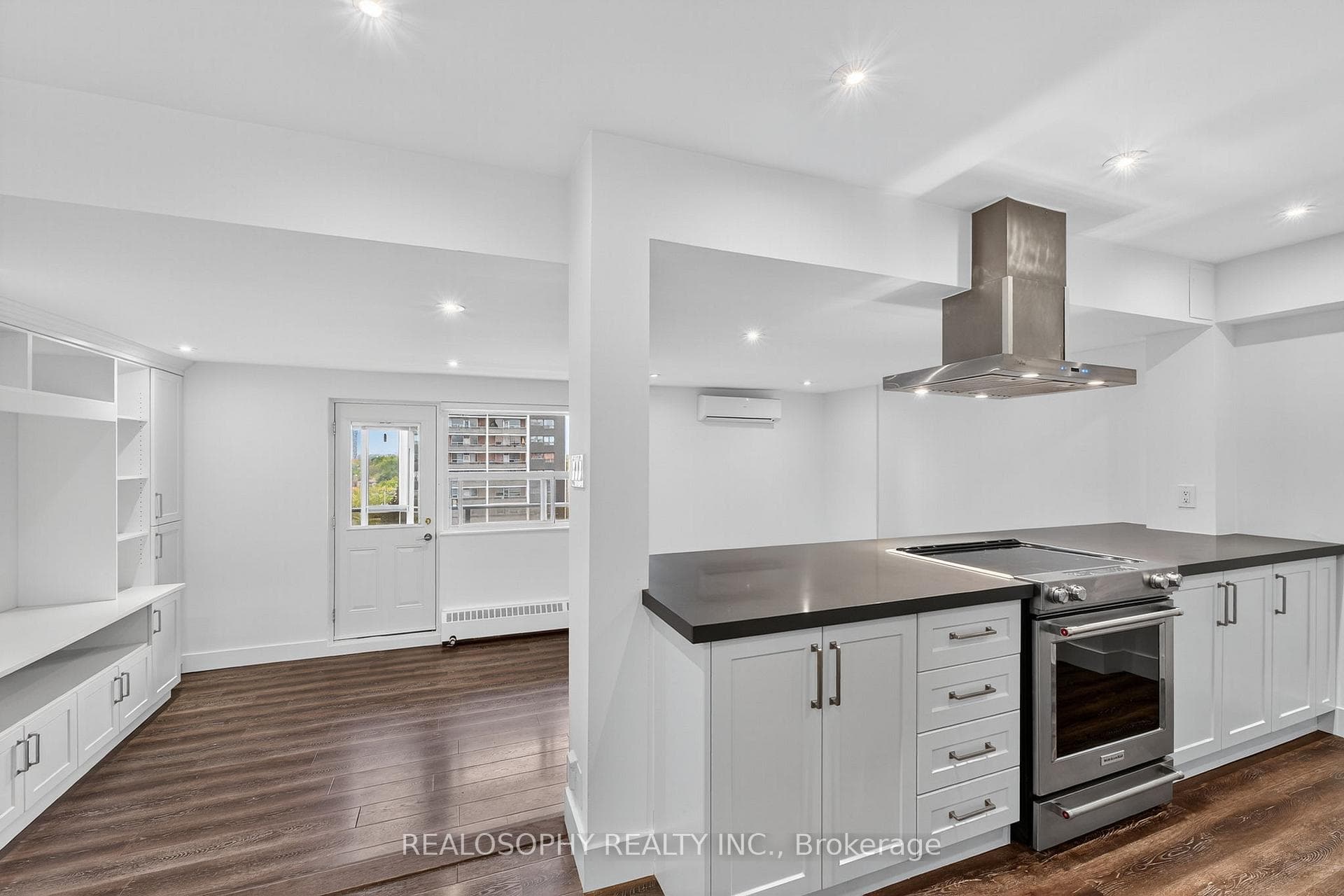 15 Elizabeth Street Unit 905 photo 15