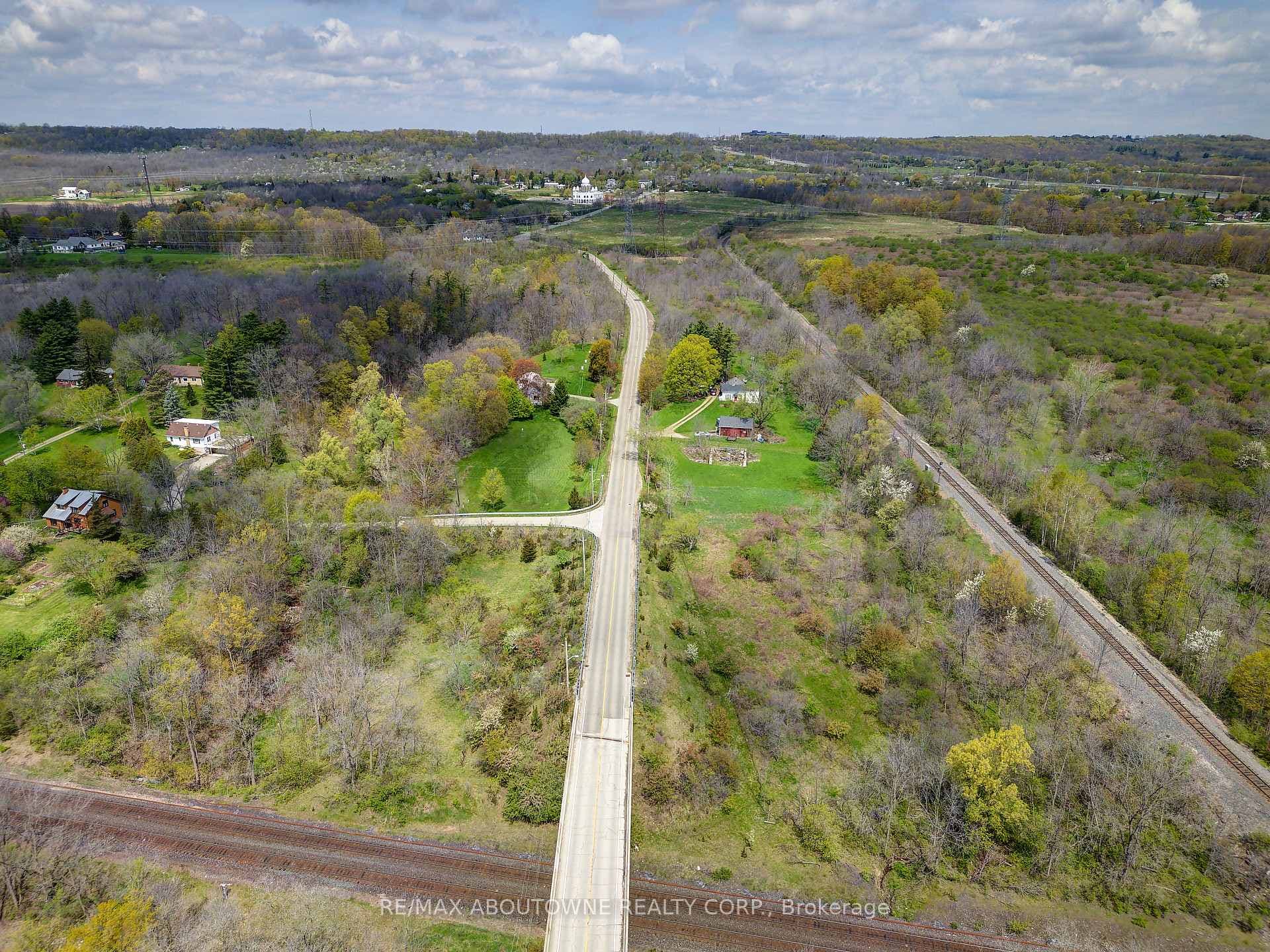 99 Old Guelph Road photo 10