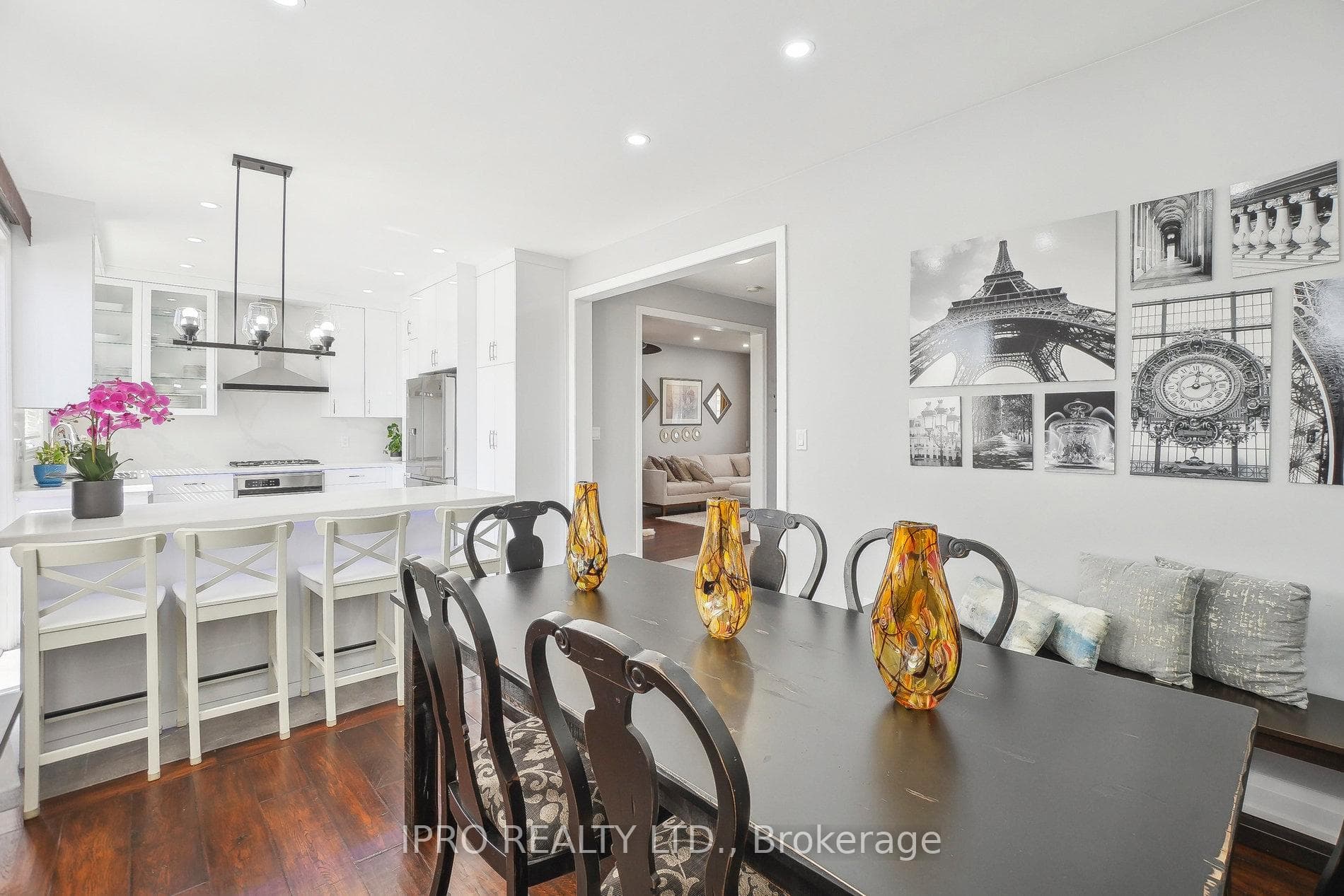 49 Monza Drive photo 12
