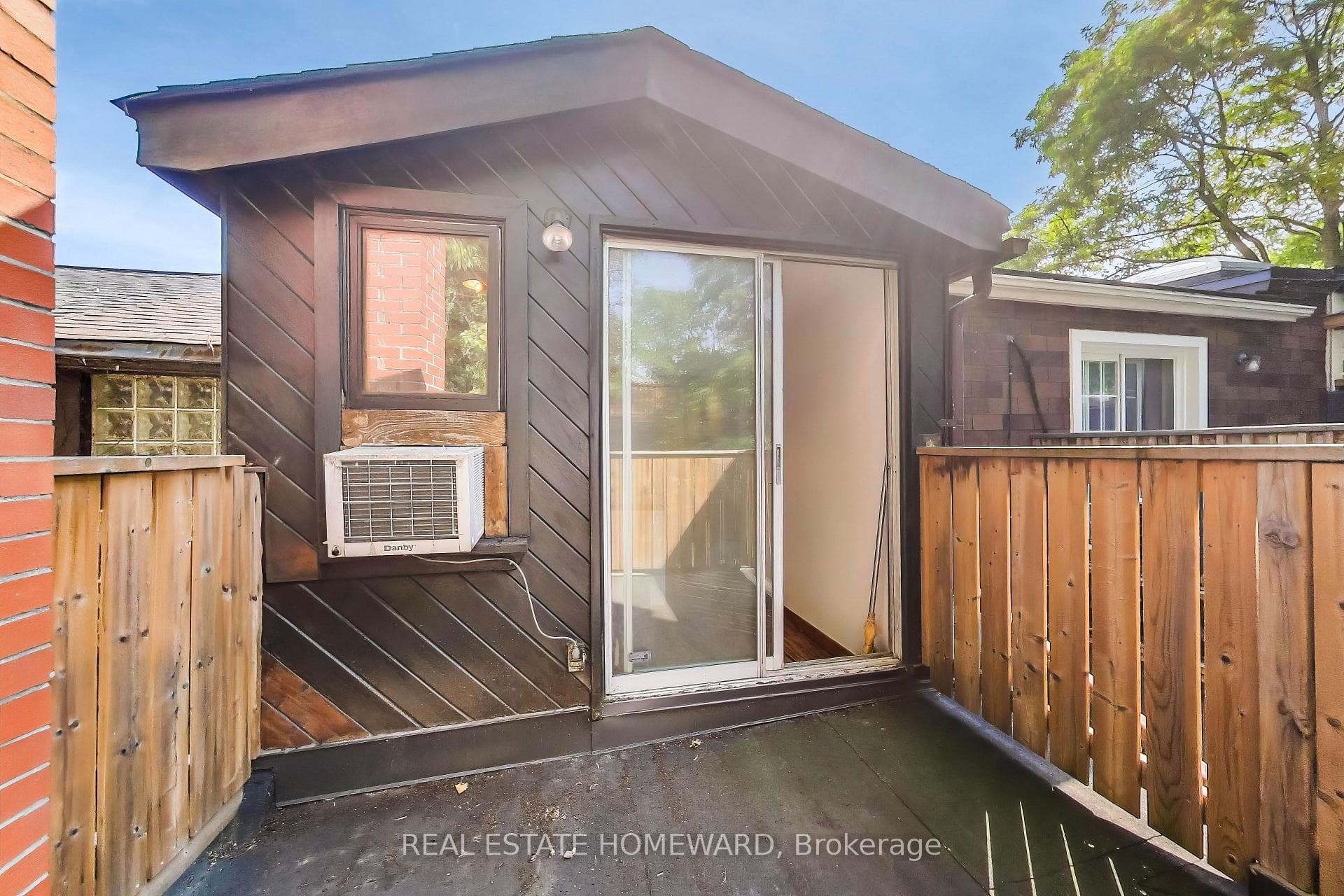 248 Cottingham Street photo 21