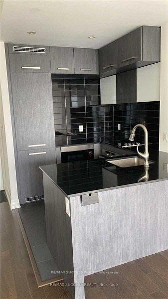 8 The Esplanade Street Unit 3109 photo 17
