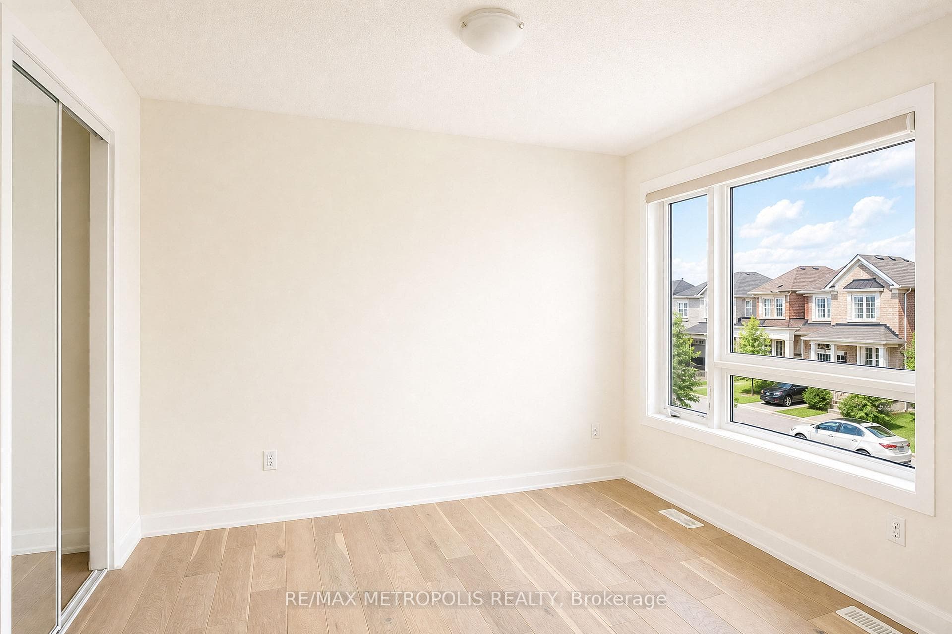 3100 Willowridge Path photo 24