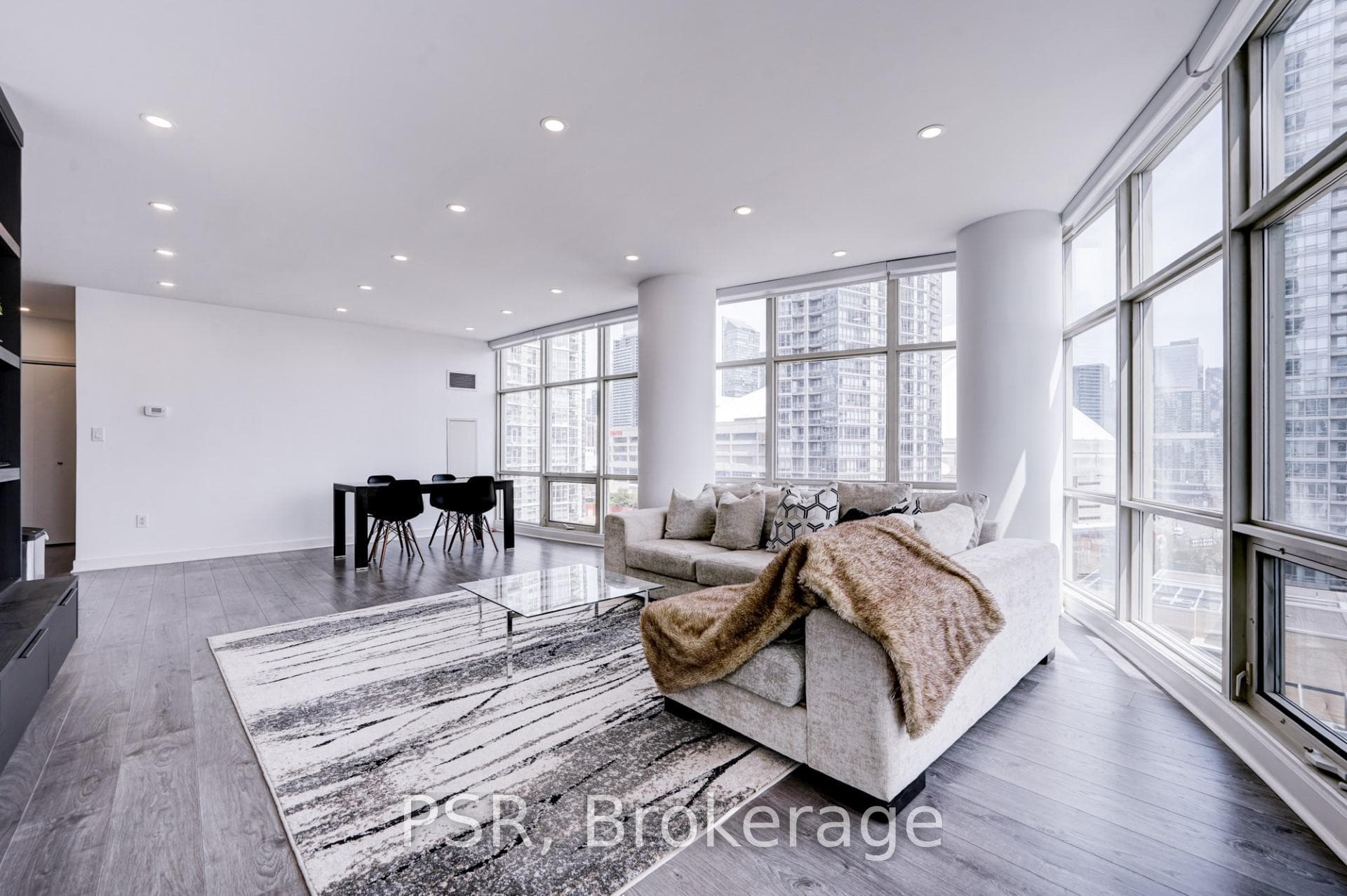 35 Mariner Terrace Unit 1109 photo 23