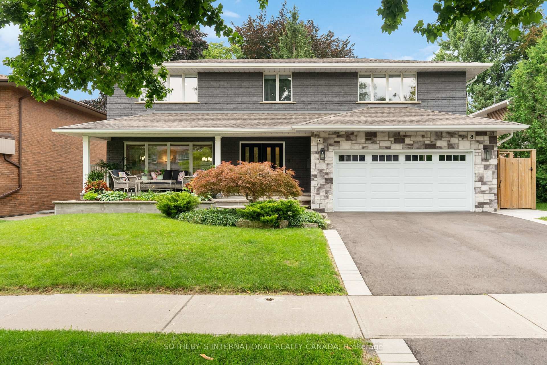 8 Courtsfield Crescent photo 3