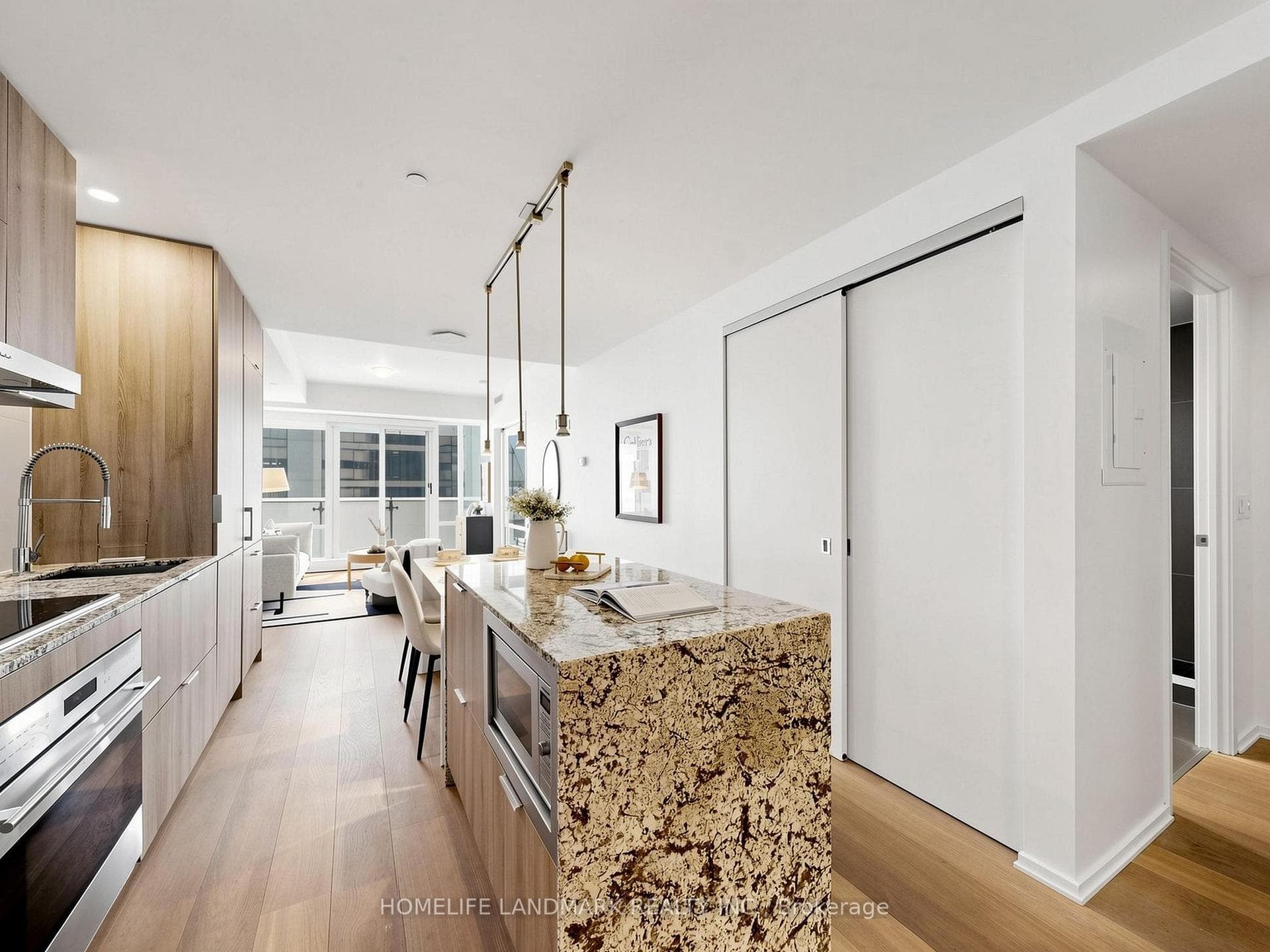 1 bloor Street Unit 6608 photo 12