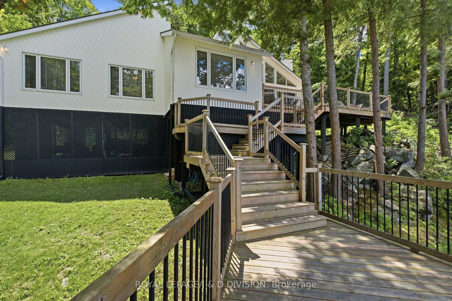 200 Blackstone Lake Water N/A photo 36